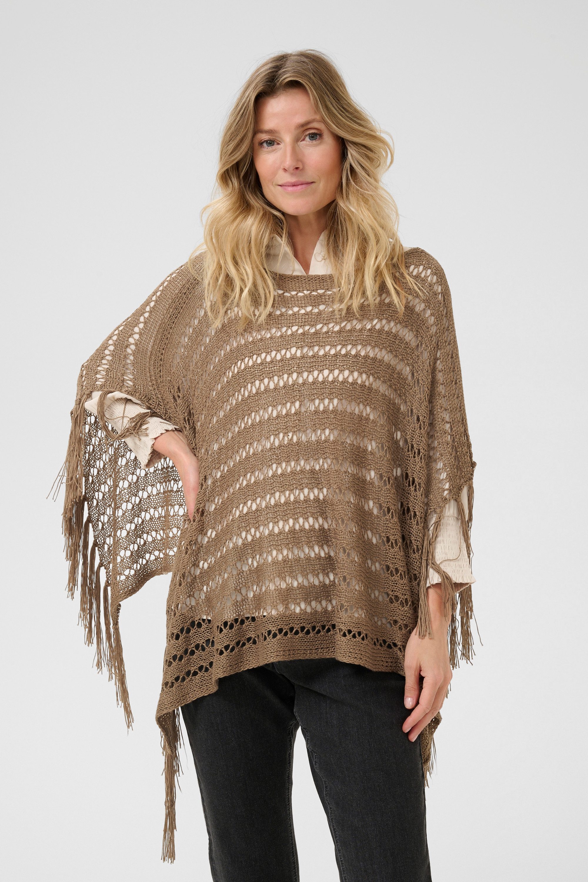 Cream Strickponcho Poncho CRAlpah