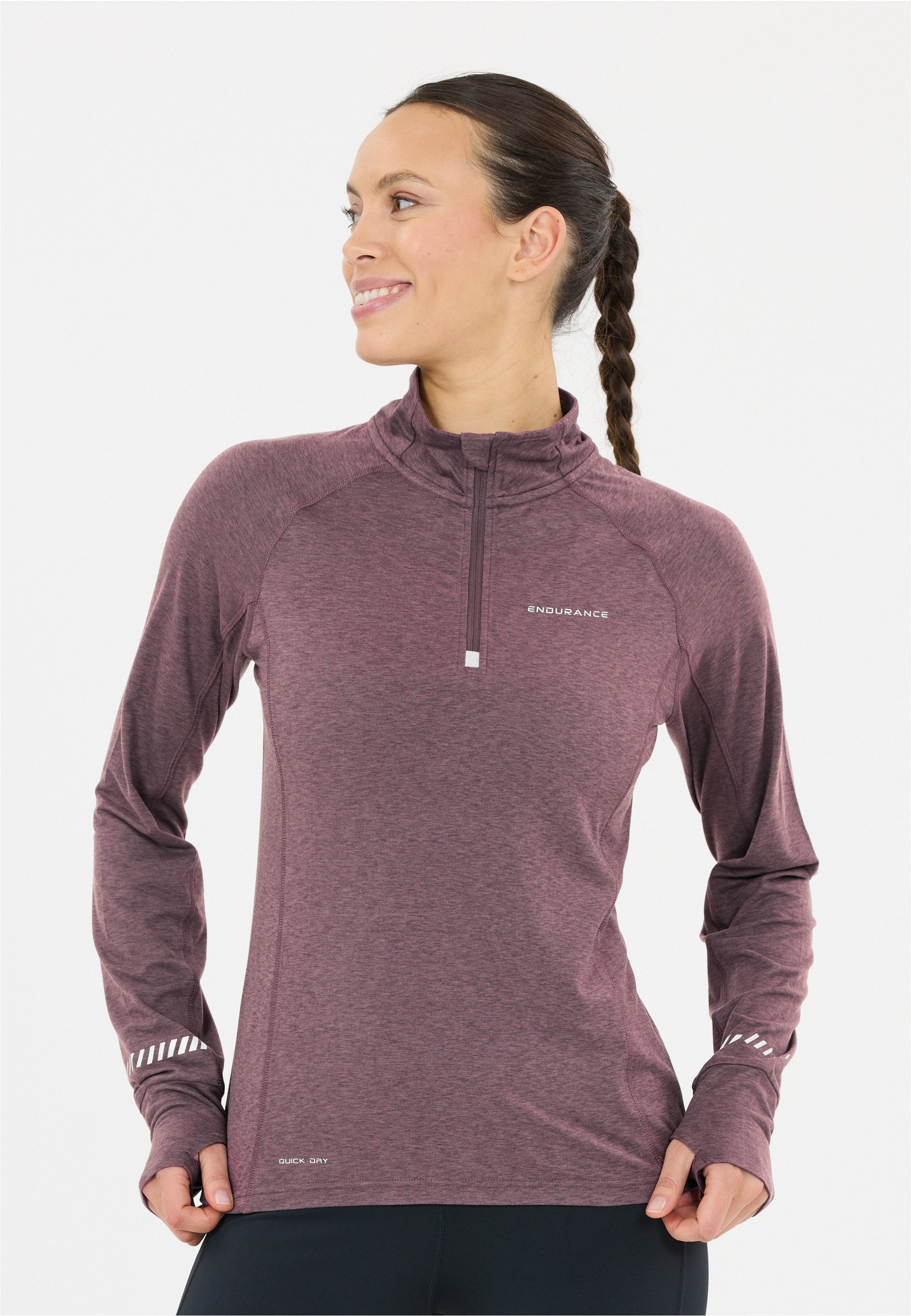 ENDURANCE Funktionsshirt Canna mit cleveren Daumenöffnungen