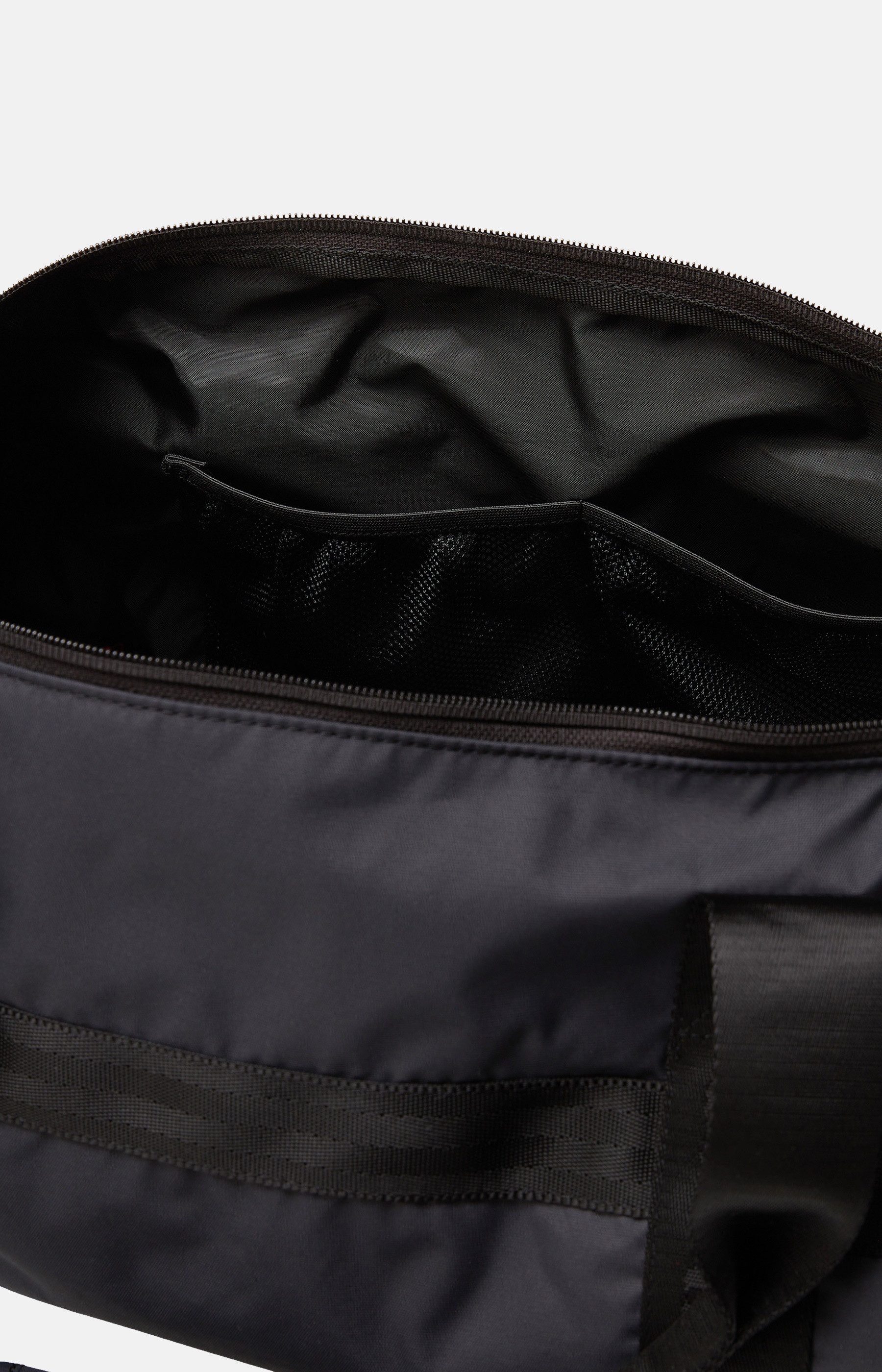 Napapijri Sporttasche Tasche Bering Reisetasche (1-tlg)