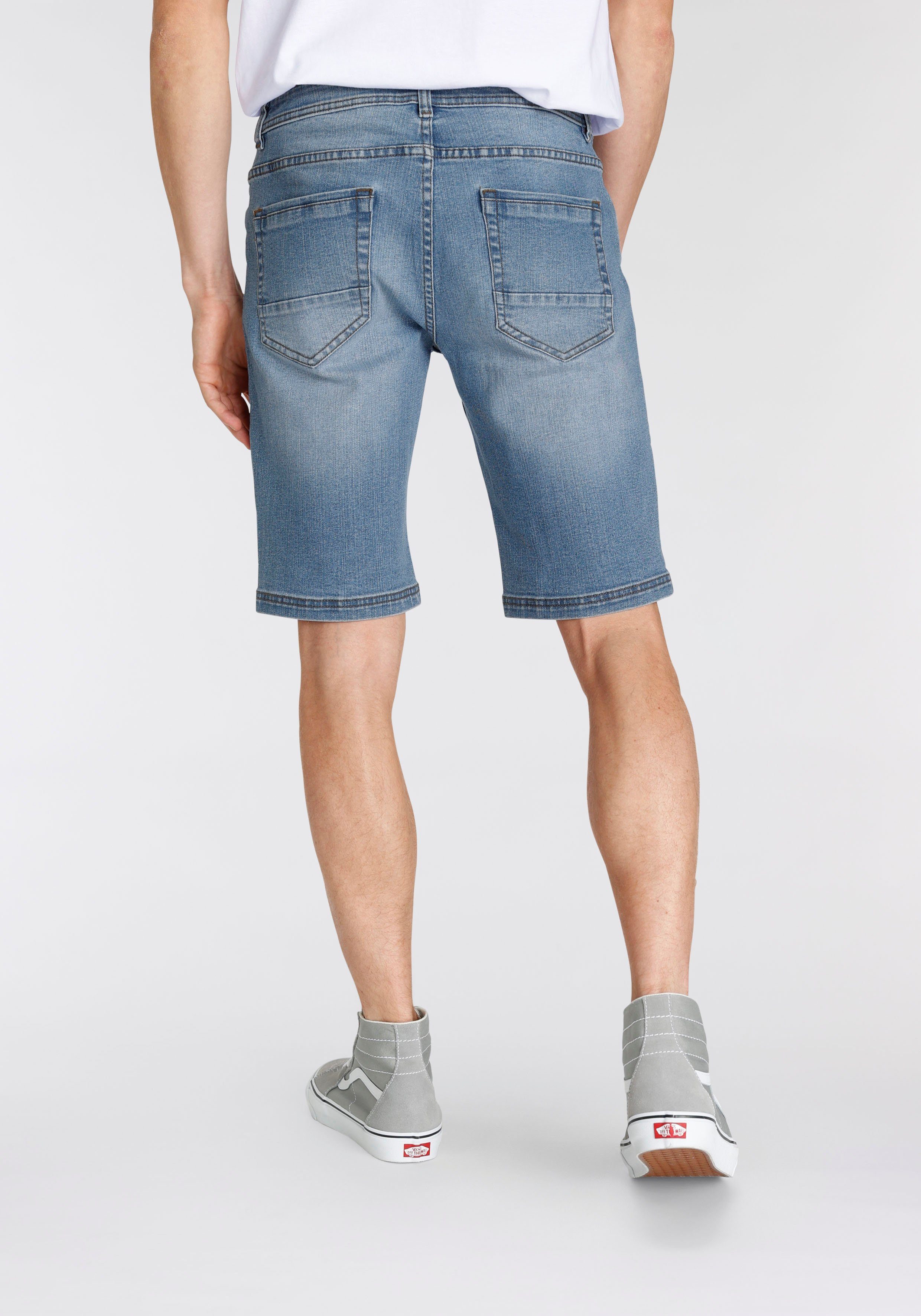 AJC Shorts im 5-Pocket-Stil