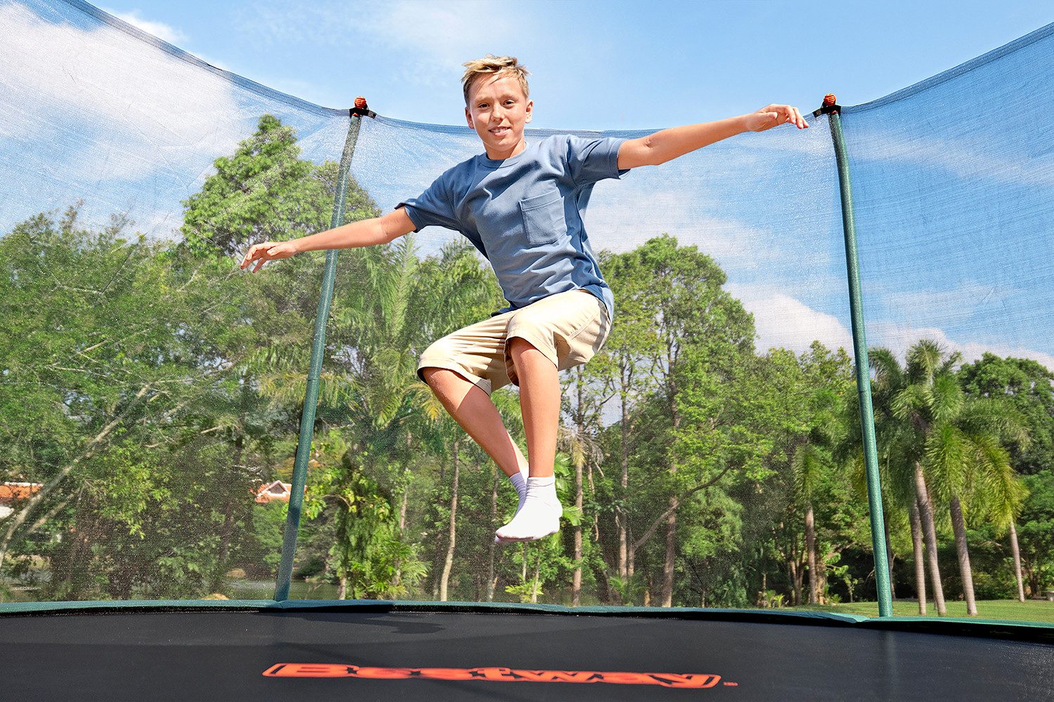 Bestway Gartentrampolin Xtreme Air™ Ø 427 x 286 cm, (Packung, Maximale Belastbarkeit: 125 kg), Einfacher Aufbau mit Federstift- und Bolzenverbindungen