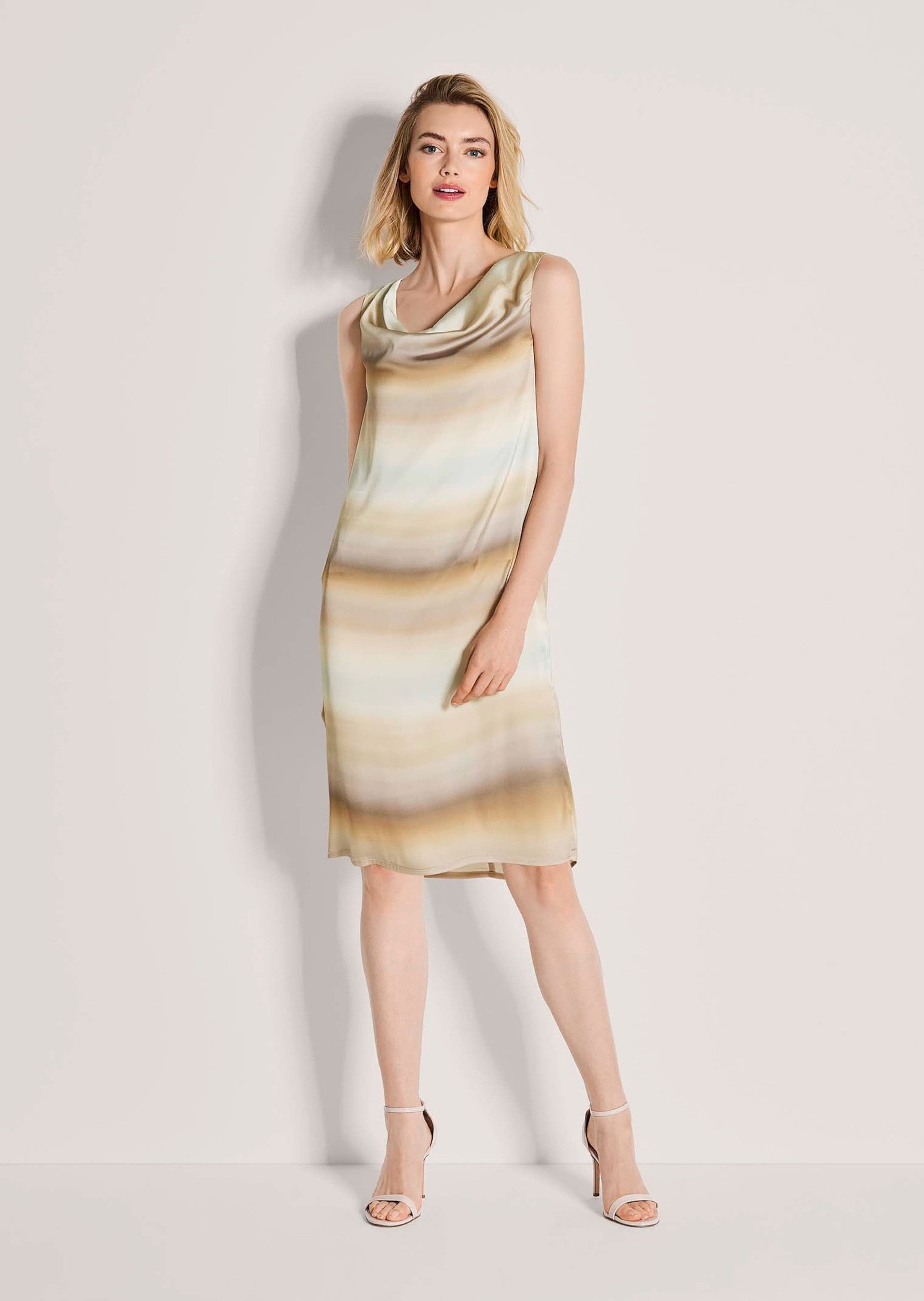 MADELEINE Midikleid Viskosekleid mit Aquarell-Print Midikleid mit Wasserfallausschnitt, Knielänge und ohne Arm