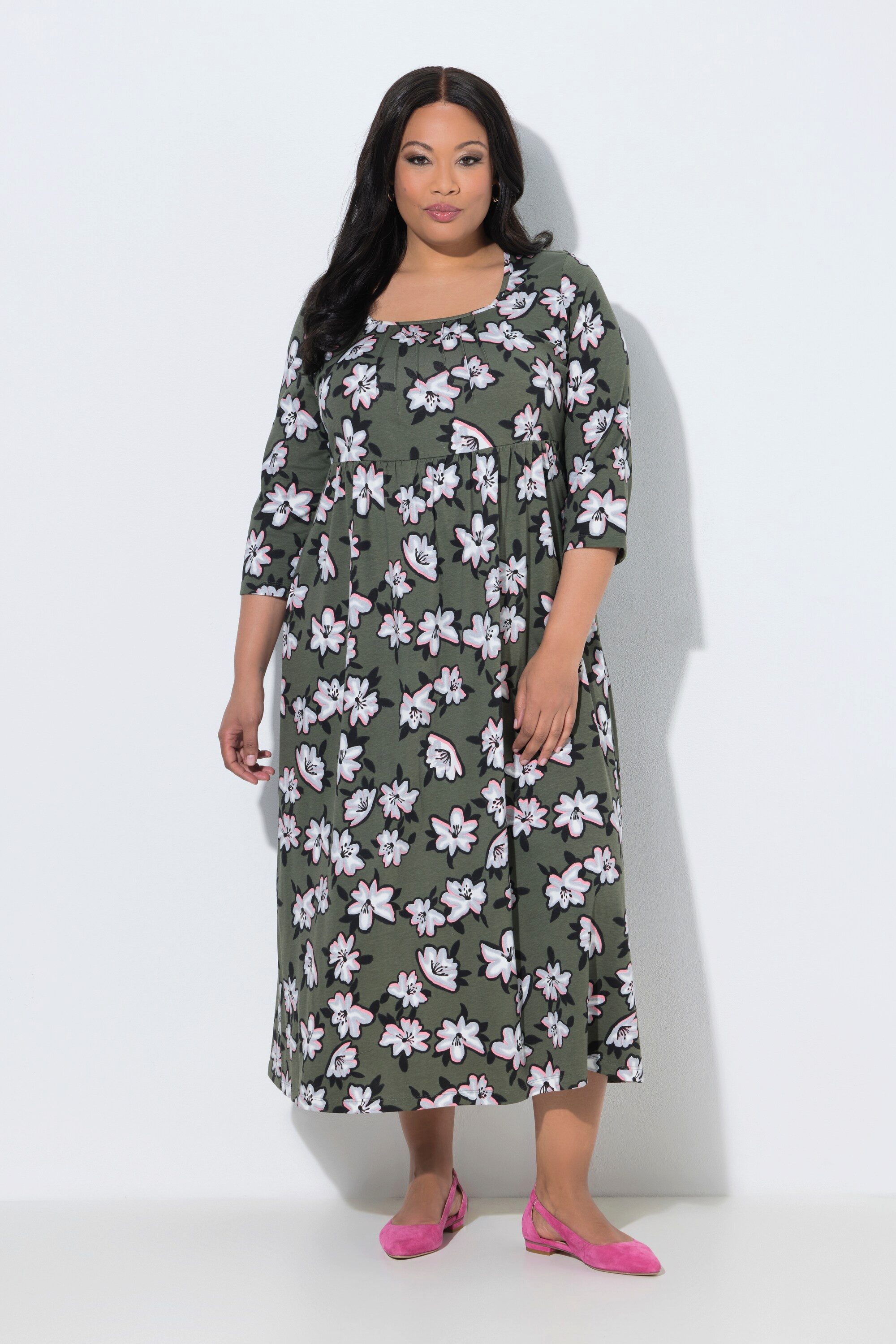 Ulla Popken Maxikleid Maxikleid Blüten Carré-Ausschnitt 3/4-Arm Taschen