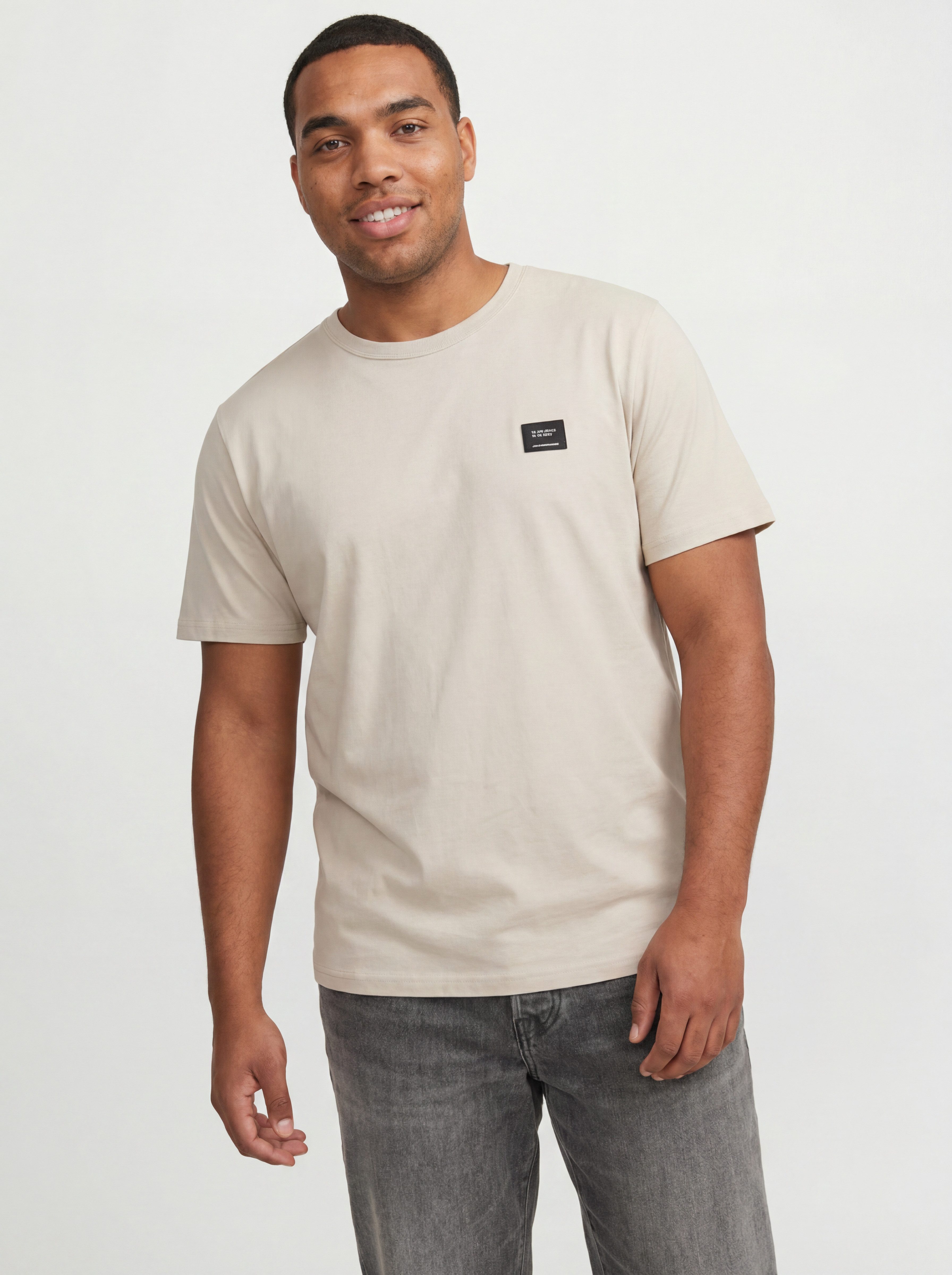 Jack & Jones PlusSize T-Shirt JJCLEVELAND TEE SS CREW NECK PLS Baumwolle, regular fit