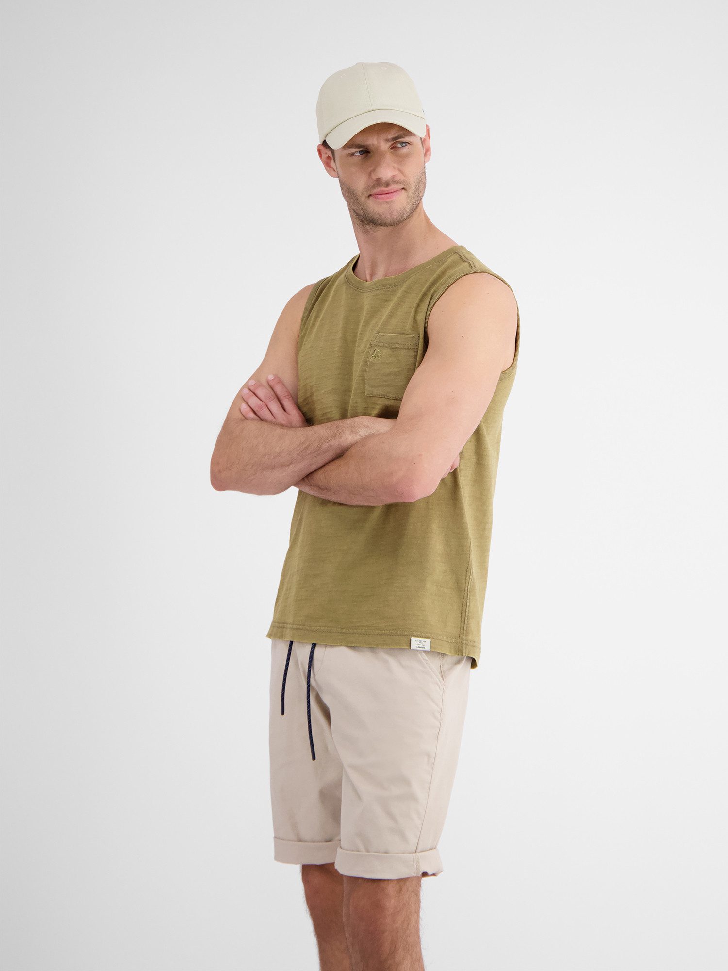 LERROS Muskelshirt Bequemes Tanktop mit Brusttasche