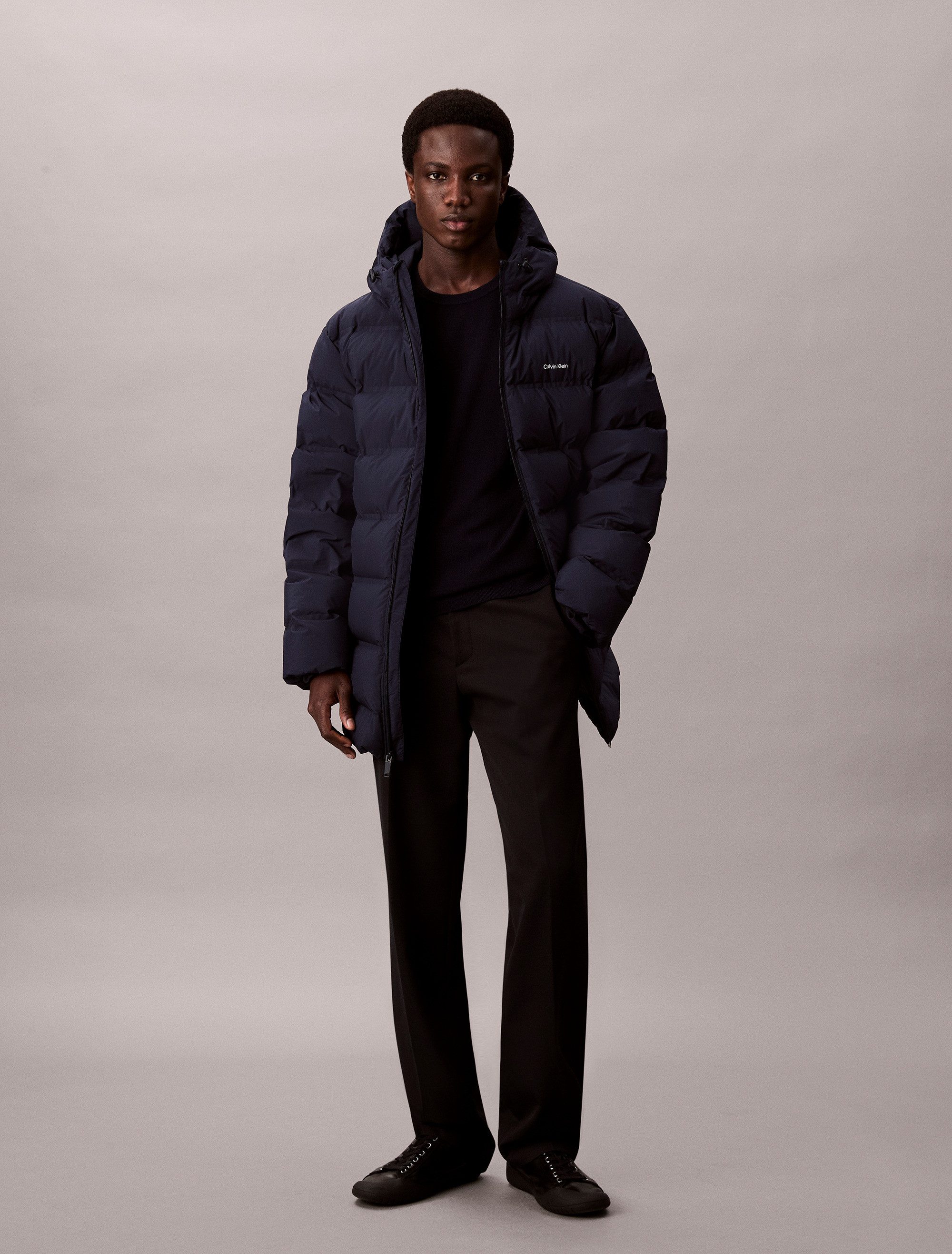 Calvin Klein Steppmantel LS BONDED CHNNLD LONG HOODED PUF Mit Rundhalsausschnitt, regular fit