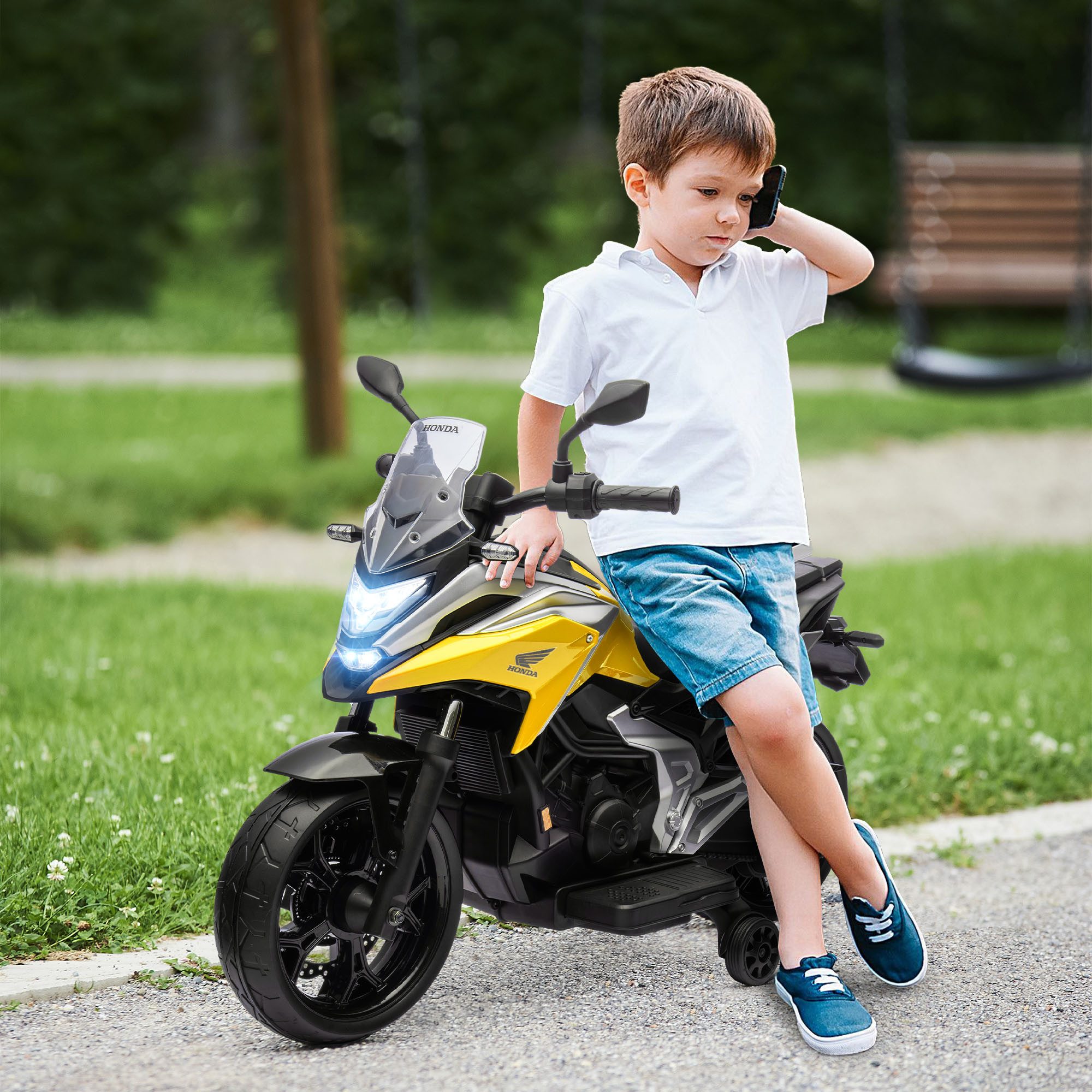 AIYAPLAY Elektro-Kindermotorrad mit Stützrädern, Musik, Scheinwerfer, Belastbarkeit 30 kg, (1-tlg), mit MP3, USB, bis 3 km,h, für Kinder von 3-6 Jahren, Gelb
