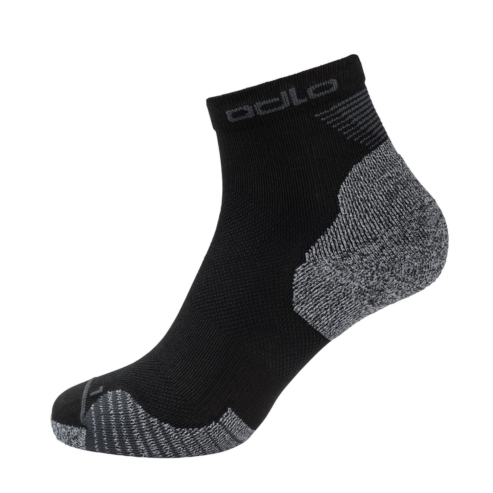 Odlo Laufsocken Odlo Ceramicool Socks quarter 763750-15000 Fühl dich wohl auf allen Trails und Laufstrecken