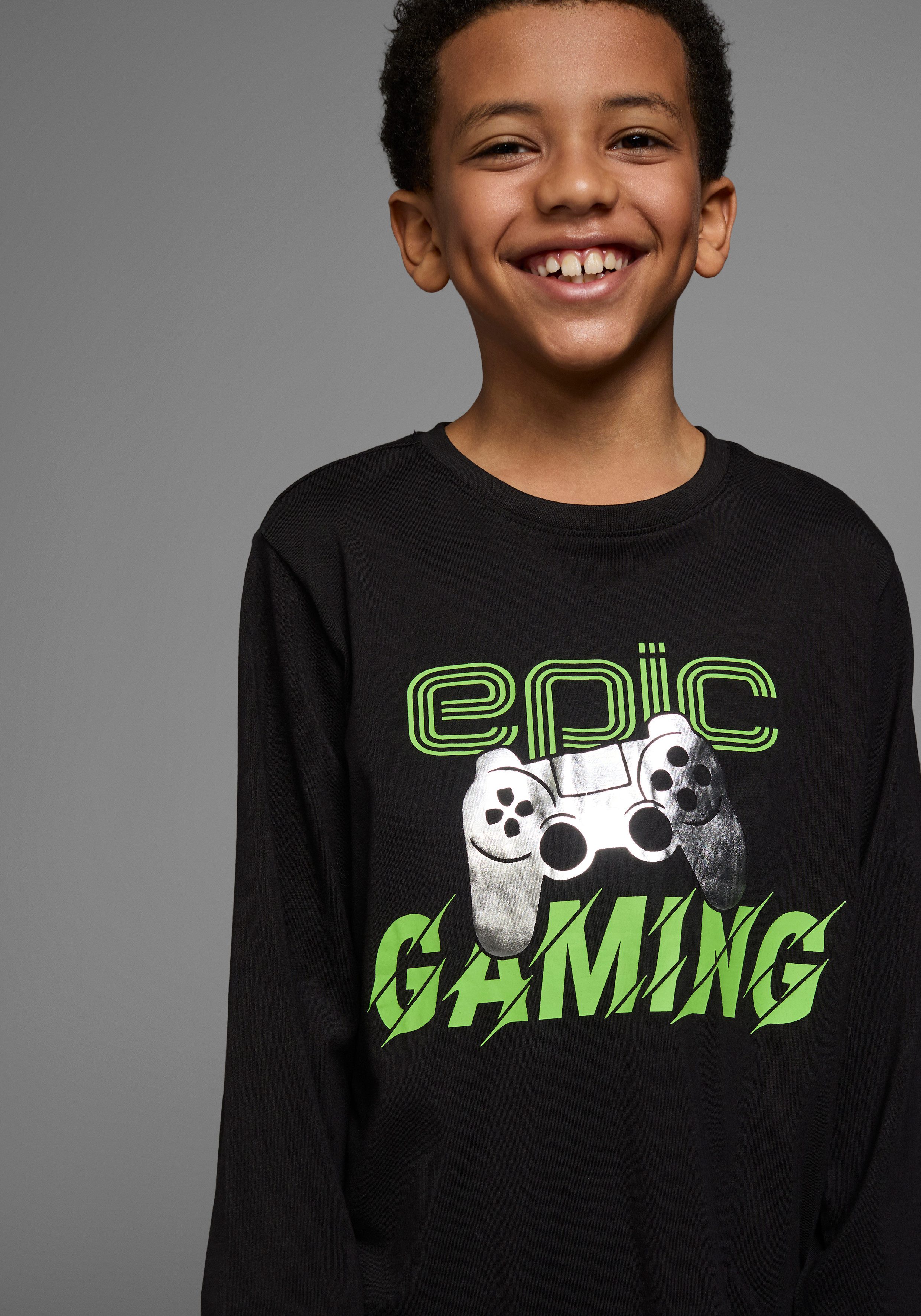 KIDSWORLD Langarmshirt Folienprint: EPIC GAMING langärmelige, mit Statement-Print, Rundhalsausschnitt, Basic-Stil