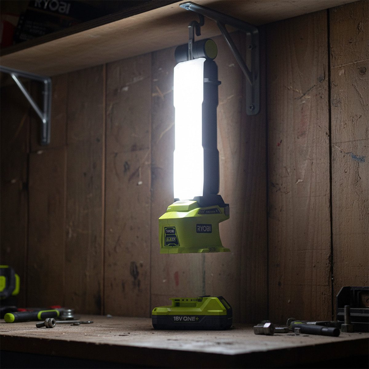 RYOBI Arbeitsleuchte Ryobi R18ALF-0 18 V ONE+ Akku-Arbeitsleuchte mit 2 Modi (ohne Akku)