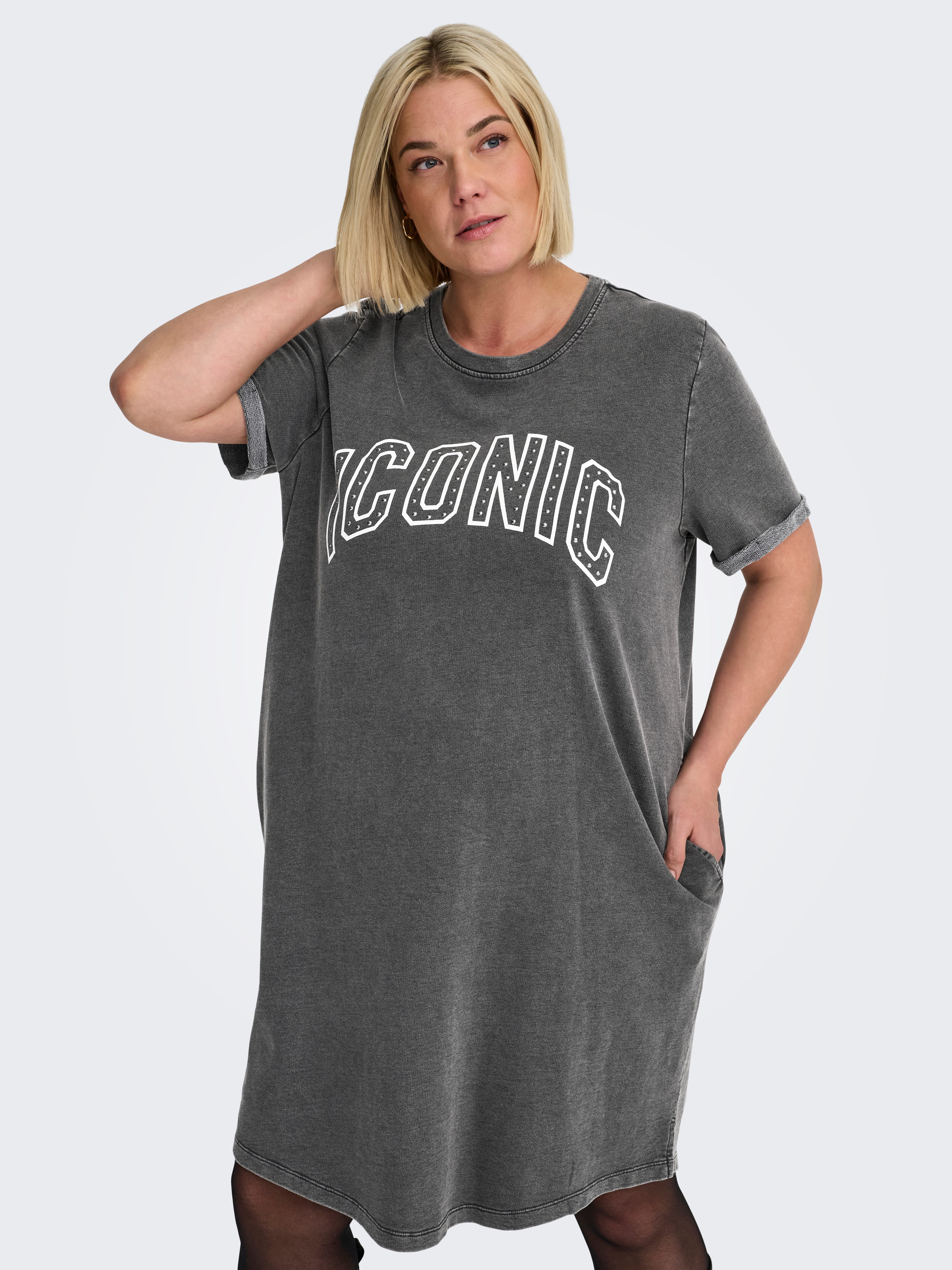 ONLY CARMAKOMA Jerseykleid CARKAYLEE SS QUOTE BLK DRESS JRS