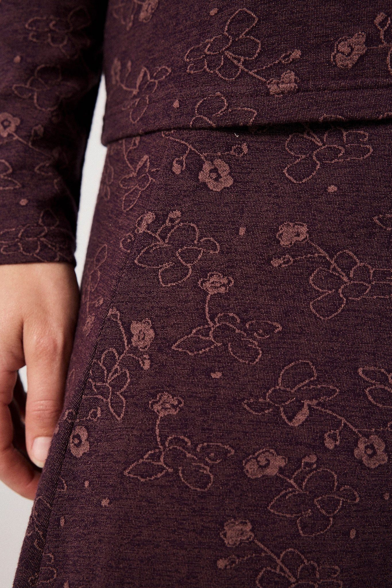 Himalaya Clothing Jerseyrock Rock Damen mit floralem Jacquardmuster - Jerseyrock aus Bio-Baumwolle Leicht ausgestellter Damen Midirock weich fallend