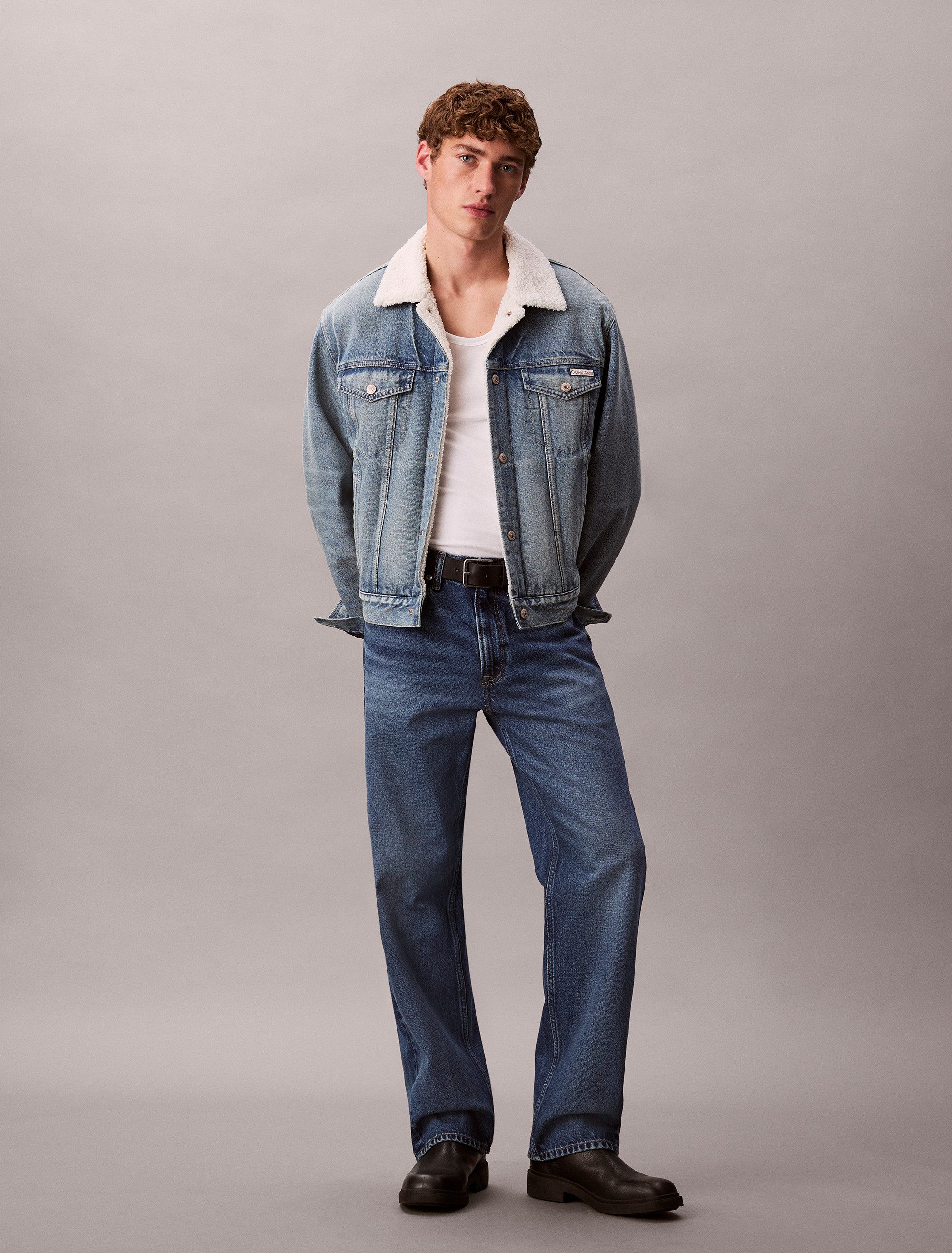 Calvin Klein Jeans Jeansjacke 90S SHERPA TRUCKER TINTED THUNDR Mit Rundhalsausschnitt, regular fit