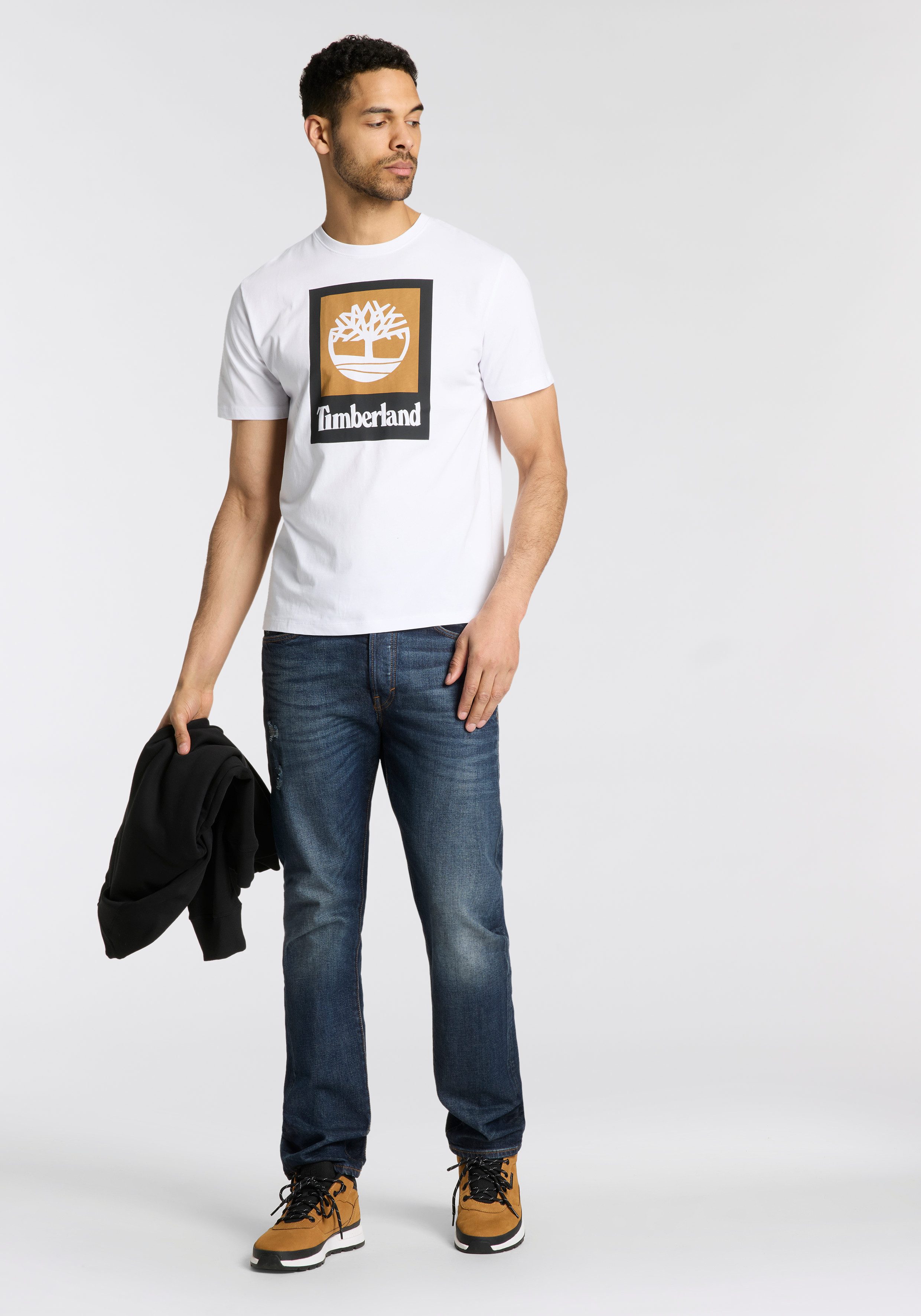 Zum Outfit 9