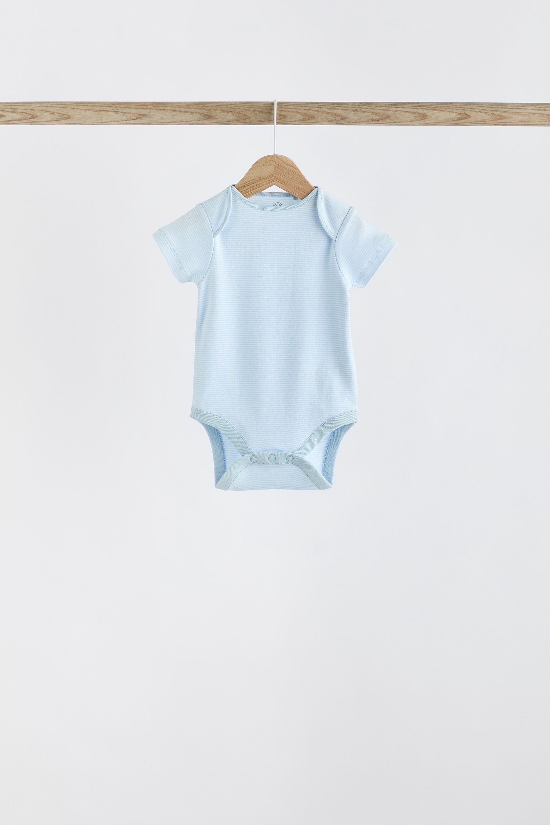 Next Kurzarmbody Kurzärmelige Baby-Bodys mit Bärendesign, 5er-Pack (5-tlg)