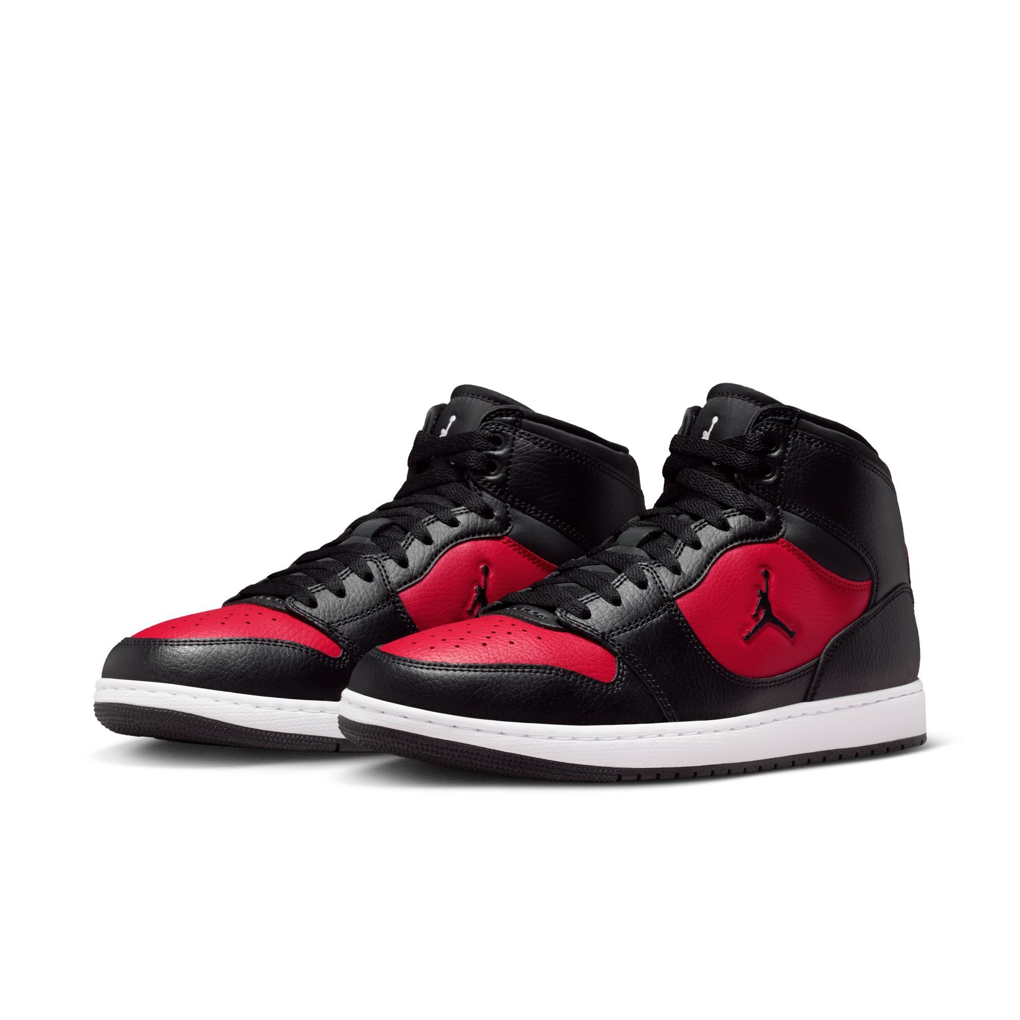 Jordan Jordan Court Connect Mid Sneaker inspiriert vom Look des Air Jordan 1