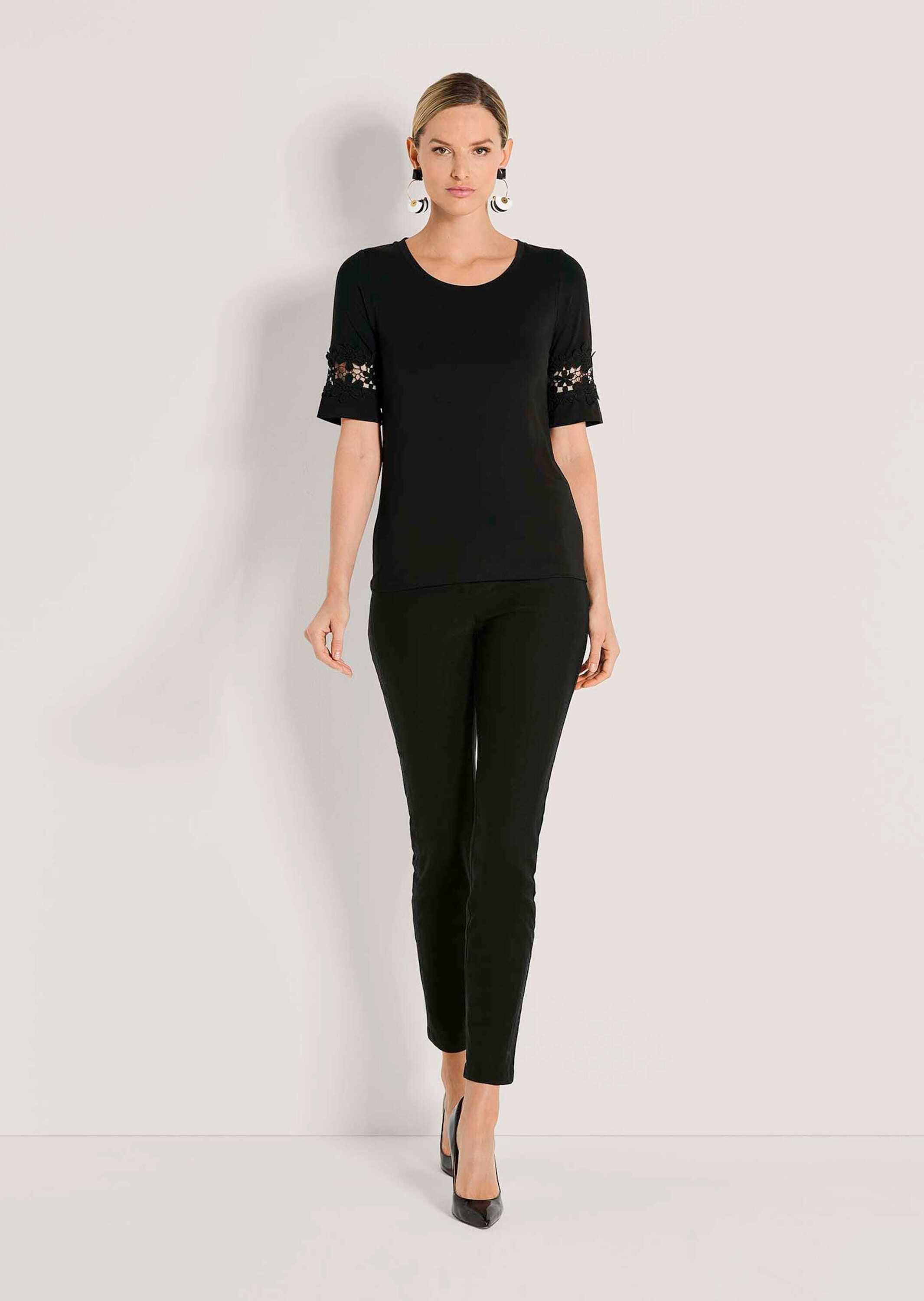 MADELEINE Kurzarmshirt Shirt mit Halbarm und Spitzendetail günstig online kaufen