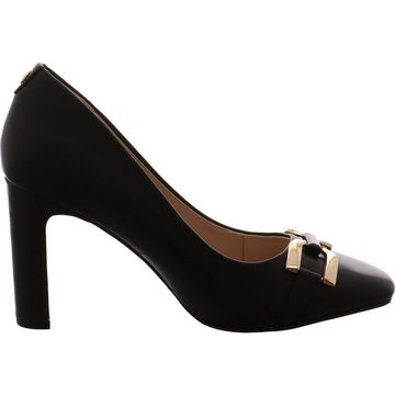 Caprice Pumps