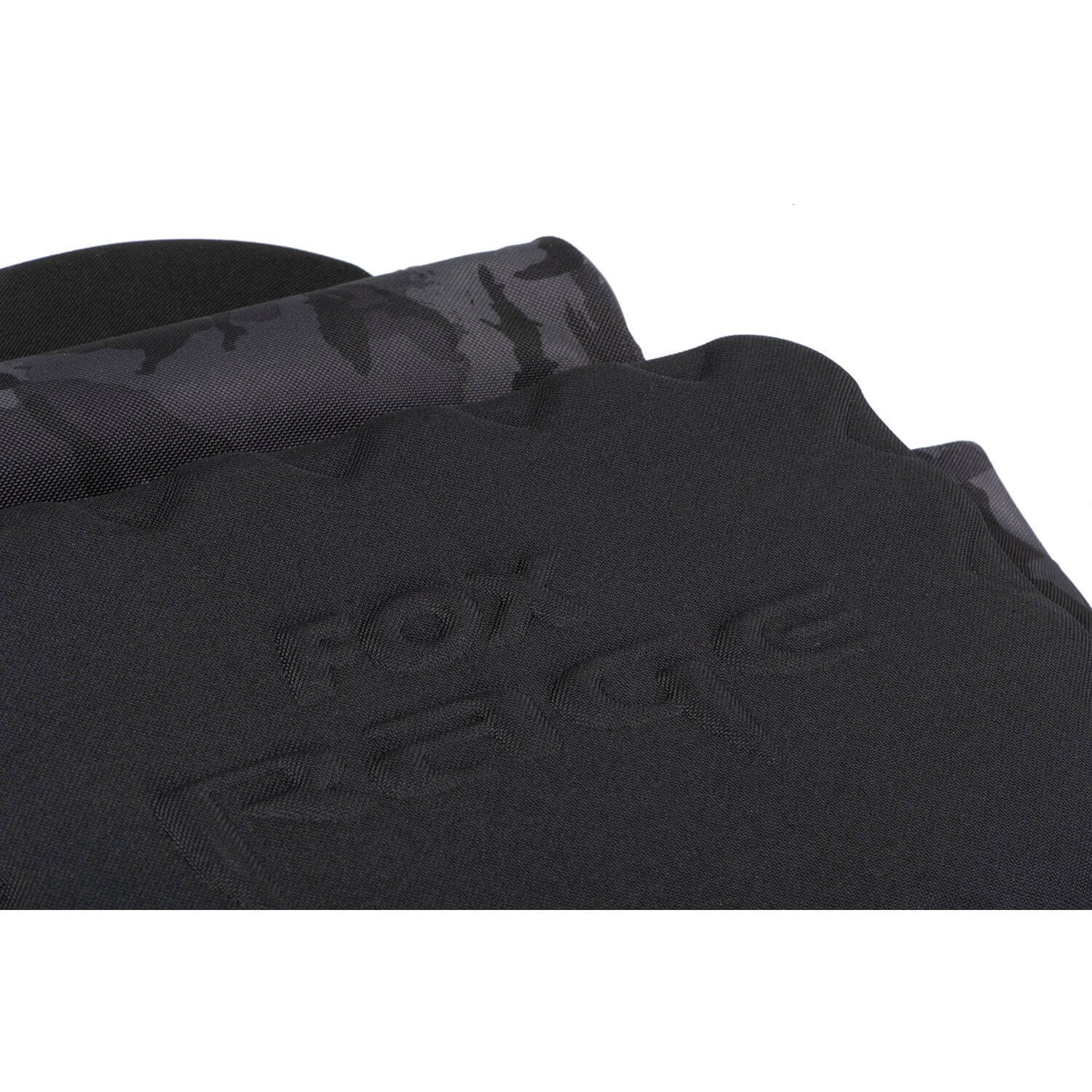 Fox Rage Reisetasche, bestückt, Medium Klettgesicherte Hochrobuste Komplett Fox Hartschalenaußentasche 3D-gepolsterter Camo Carryall mit für Schützende Werkzeuge, Voyager Polarisationsbrille EVA-Handtragegriffe, für die Reisetasche Zangen, Camo-Tarnreißverschlüsse, für Halterung Schultertragegurt, EVA-Taschenbasis, Rage Federzugbefestigung Tackleboxen