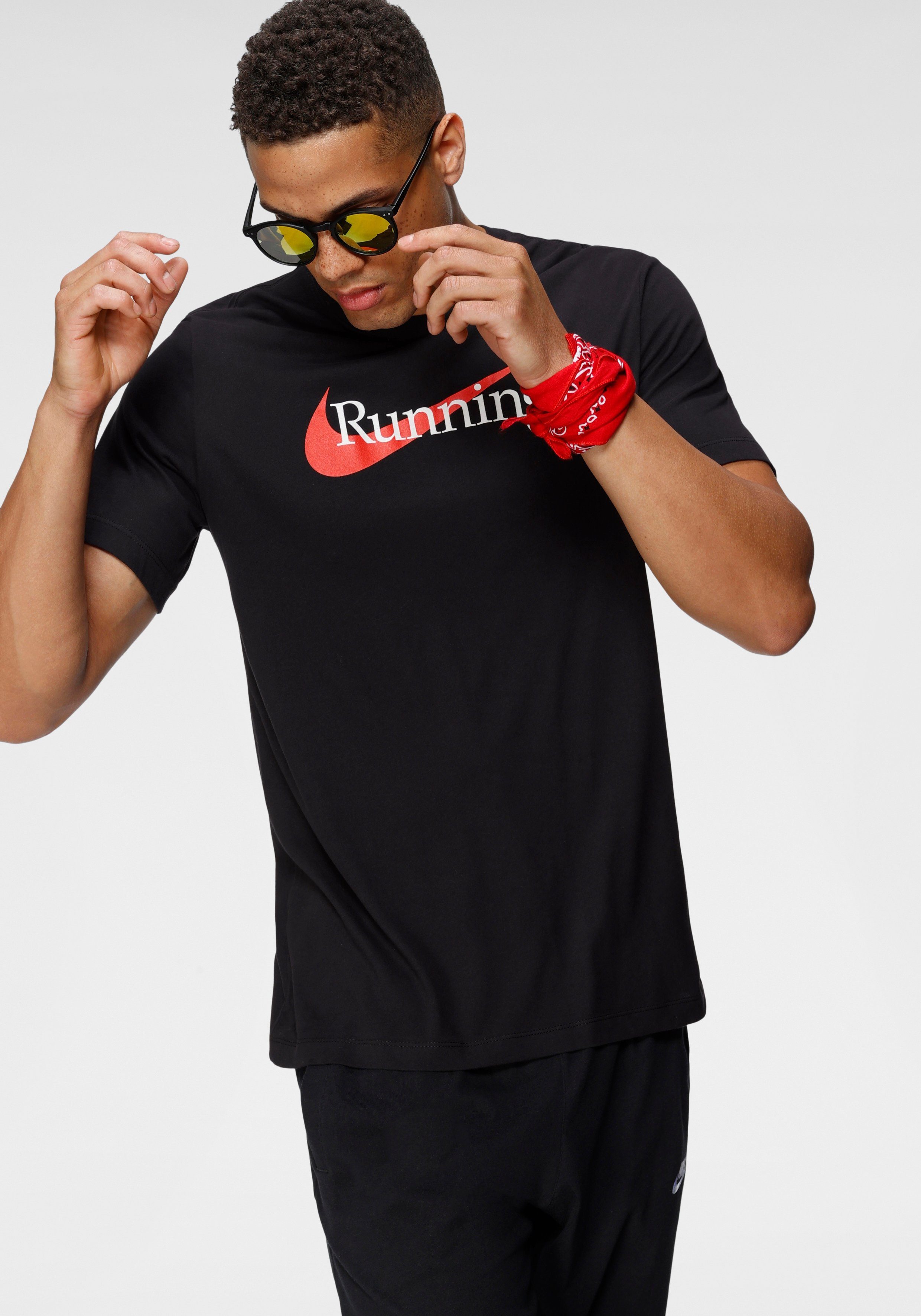 schwarz Nike T-Shirt Laufshirt Men's Dri-FIT Running