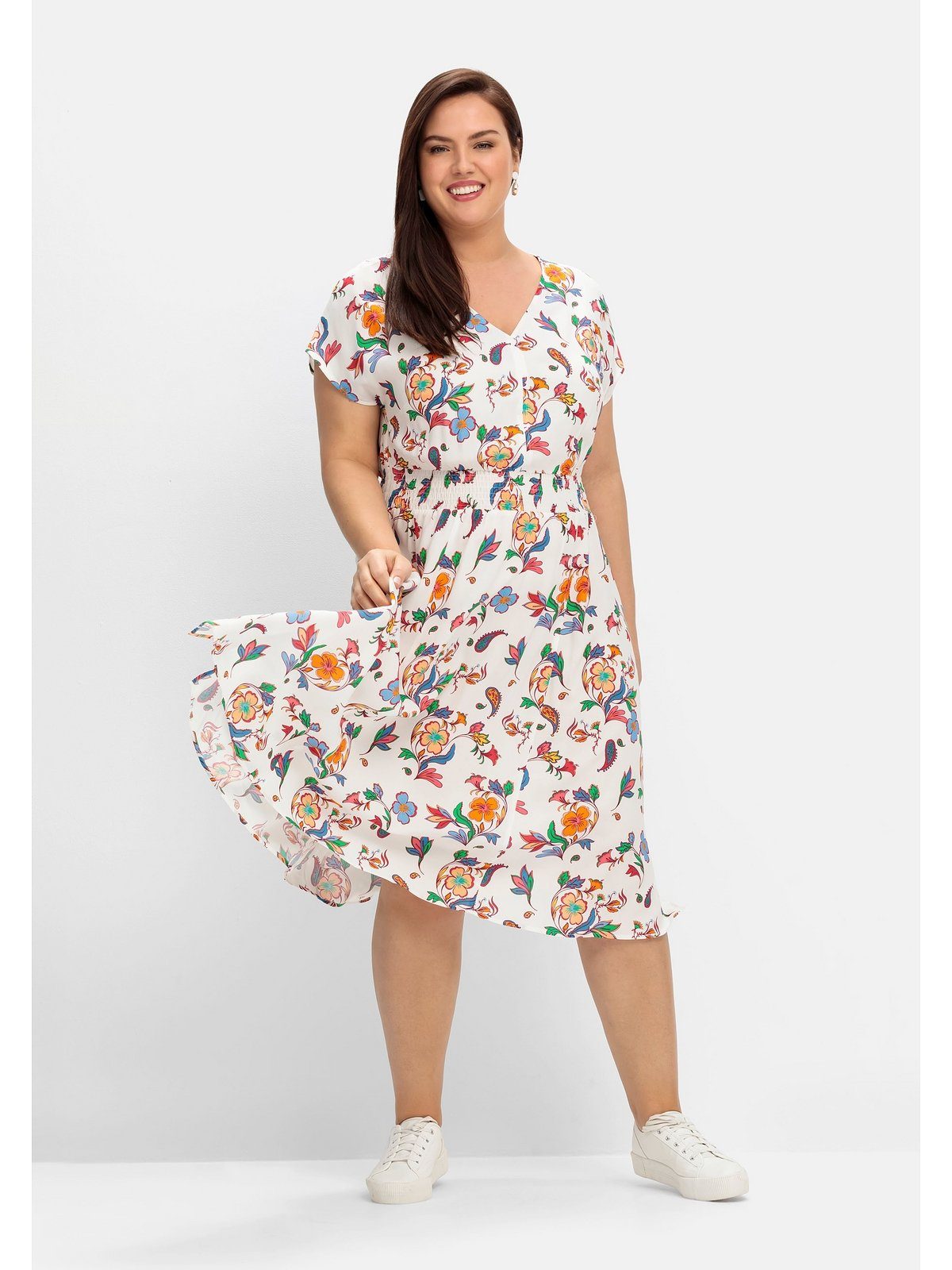 Sheego Sommerkleid Große Größen mit floralem Print und weitem Rockteil