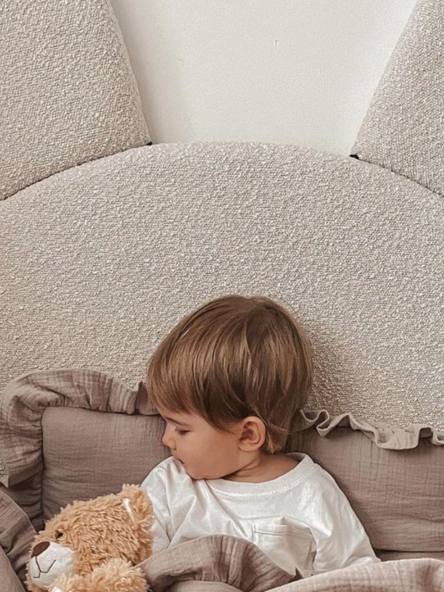 Fun Möbel Kinderbett Polsterbett oder Matratze), Ascot HÄSCHEN in ohne Comfort-Plus Stoff (mit Bukla Häschenform Bett Kopfteil in Weiß