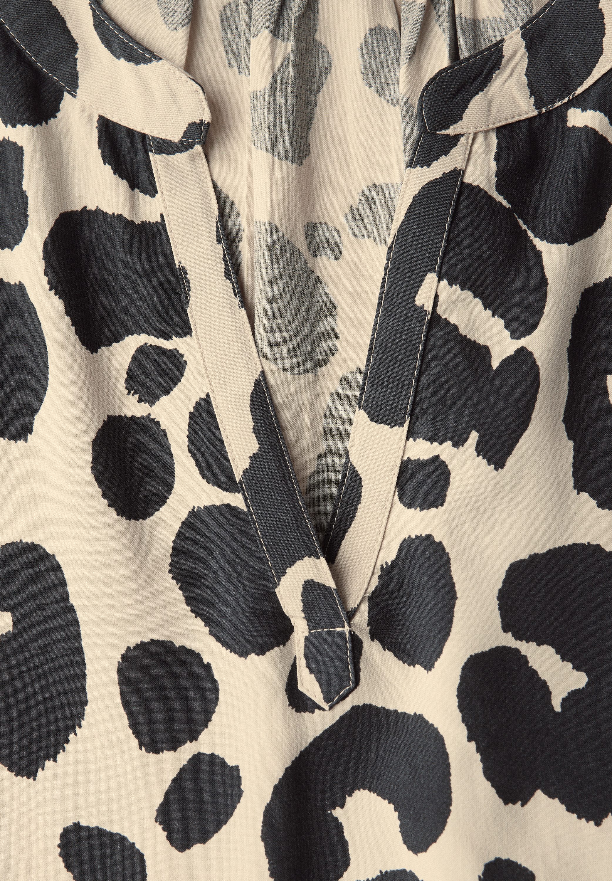 STREET ONE Klassische Bluse aus softer Viskose