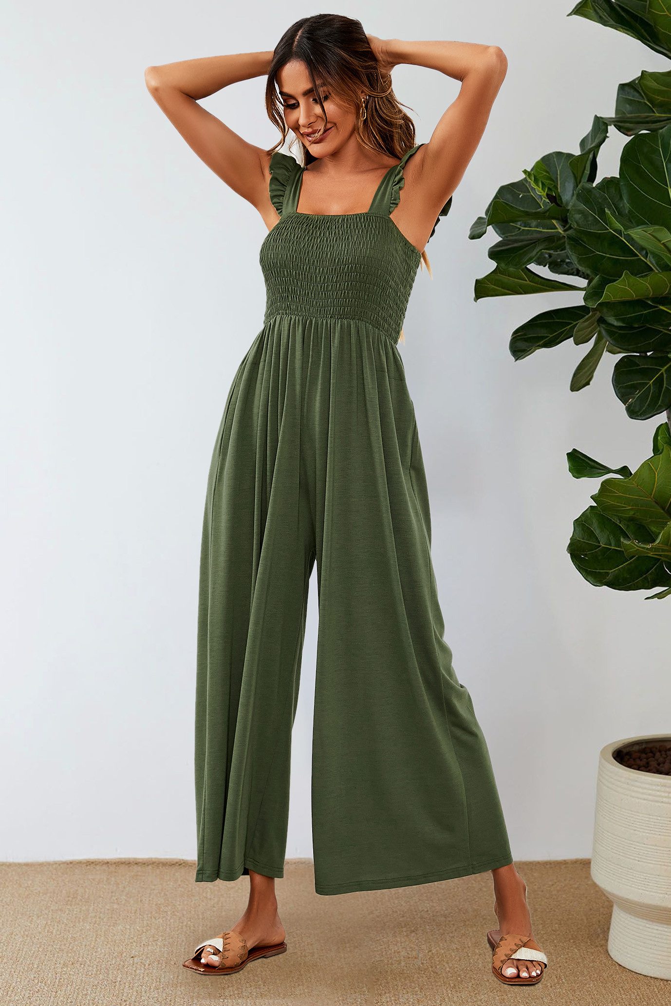 FS Collection Jumpsuit Damen Jumpsuit Stretch mit Smokdetails & weitem Bein - Trendy (Einheitsgröße: XS (EU:36 / UK:8) · S (EU:38 / UK:10) · M (EU:40 / UK:12) · L (EU:42 / UK:14) · XL (EU:44 / UK:16), 2 Farben: Olivgrün und Schwarz) 95% Polyester, 5% Elastane – weicher Jersey, elastisch, formstabil