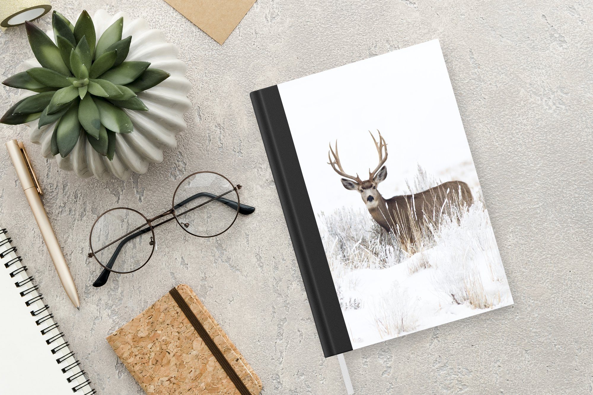 Schnee Merkzettel, - Haushaltsbuch Jahreszeiten Hirsche Journal, - Tiere 98 Winter Weiß, - A5, Tagebuch, Notizbuch - Notizheft, - MuchoWow Seiten,
