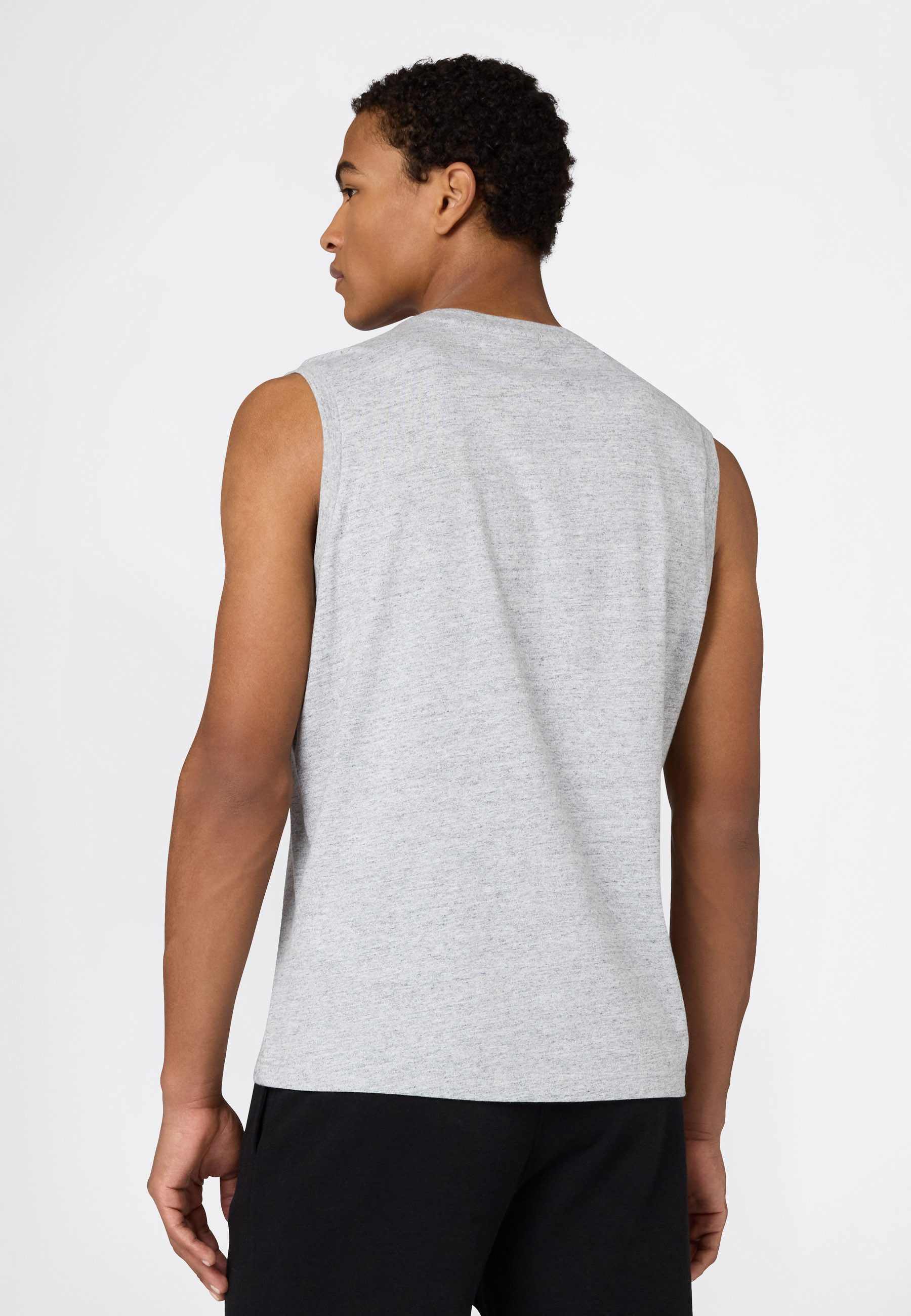 Champion Tanktop BASICS Sleeveless T-Shirt Large Logo sportliche Schnittform, sportlicher Stil, mit Rundhalsausschnitt