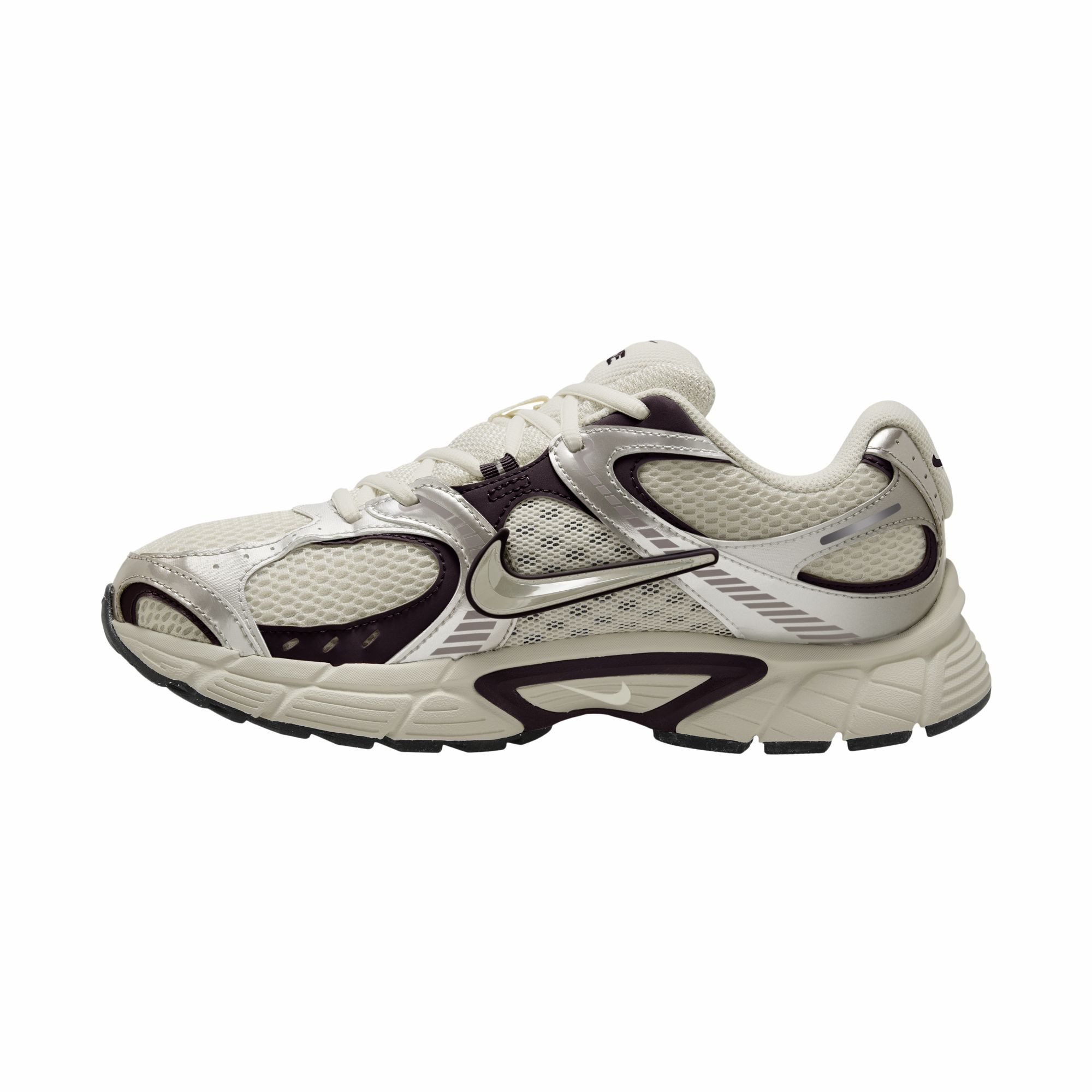 Nike Sportswear V5 RNR Sneaker inspiriert vom Design des Y2K Nike Vomero 5