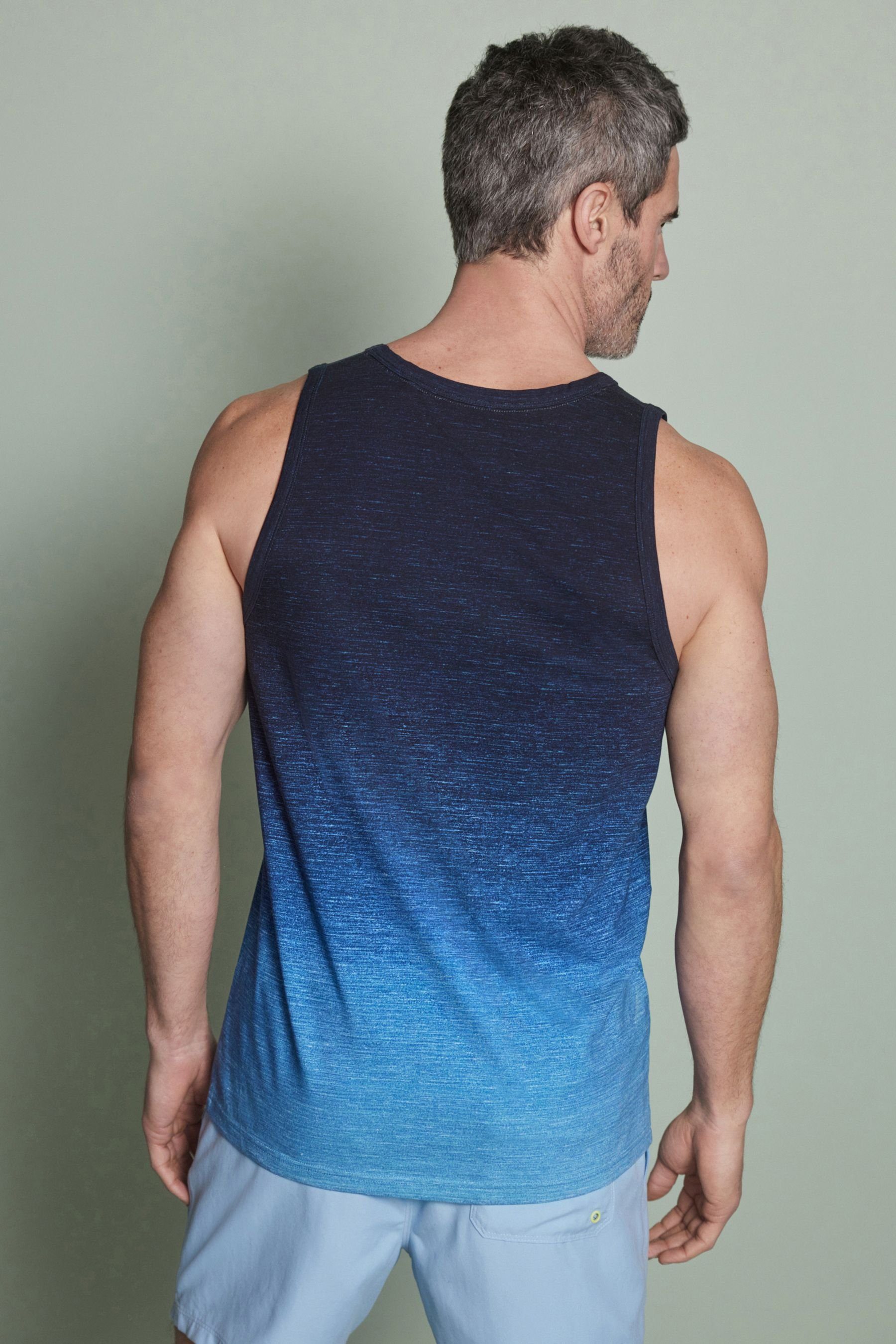 Tanktop (1-tlg) Next Farbverlauf mit Navy Hemd