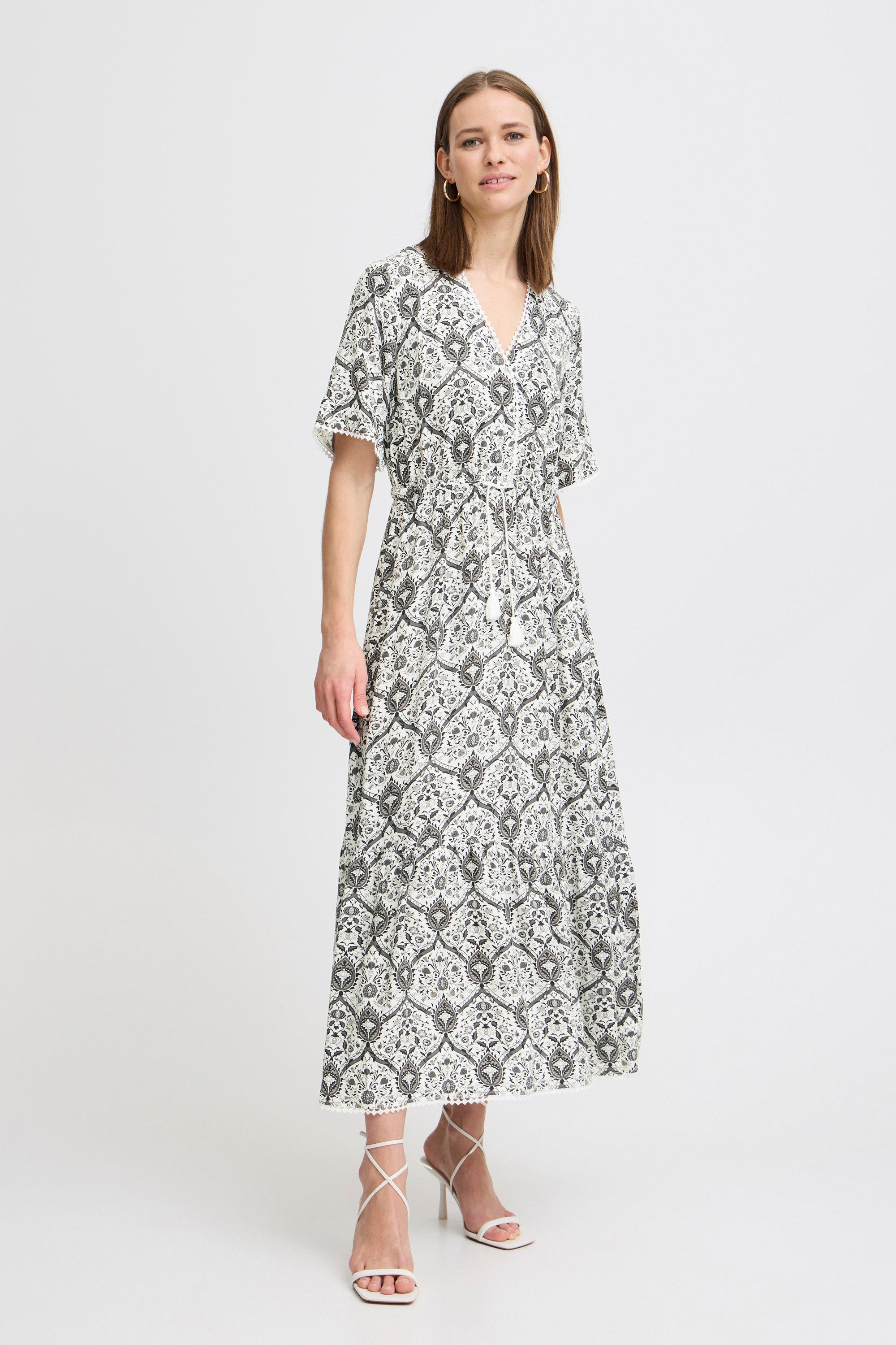 Blusenkleid Kleid BYHALBA