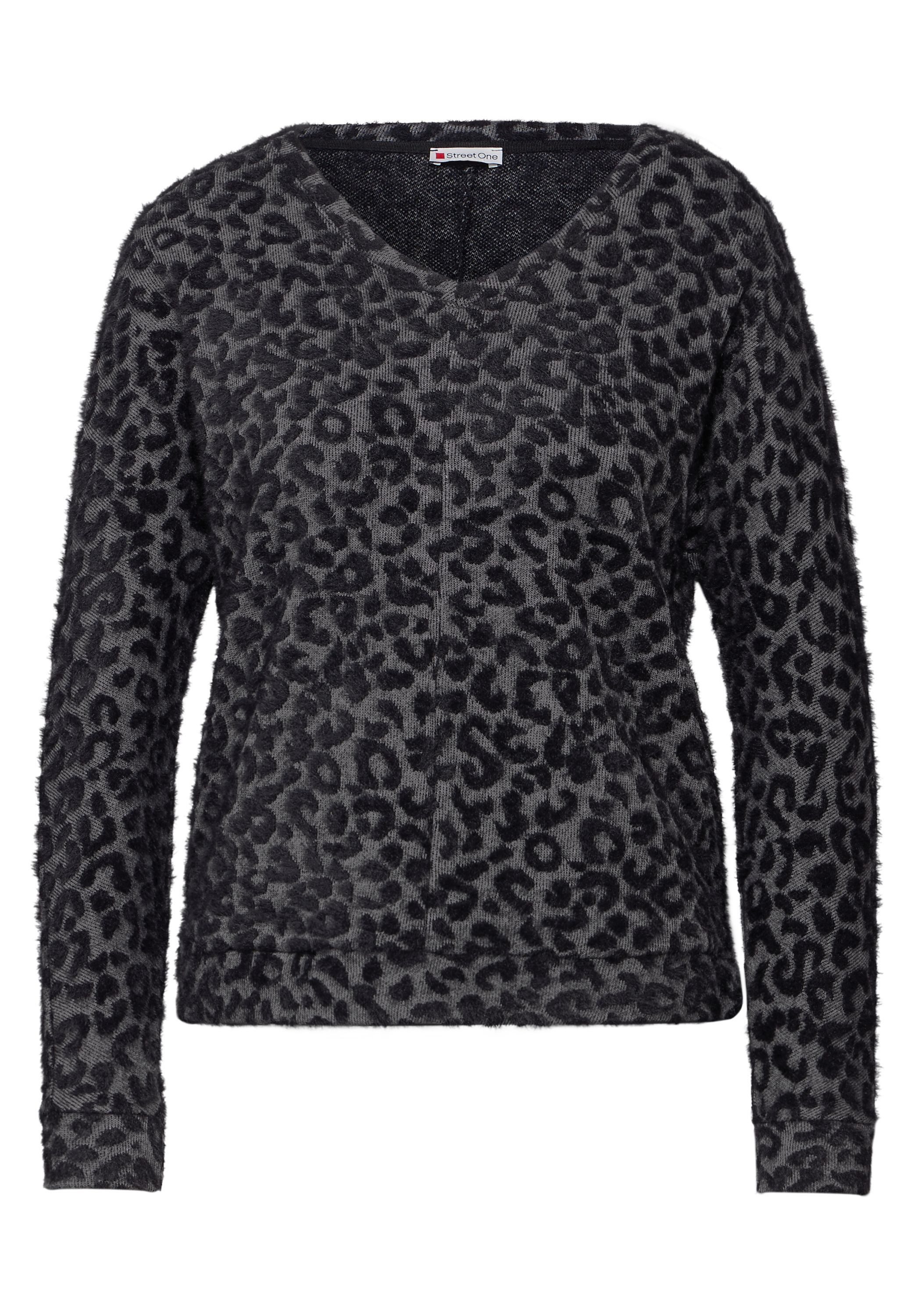 STREET ONE Langarmshirt mit flauschigem Leomuster günstig online kaufen