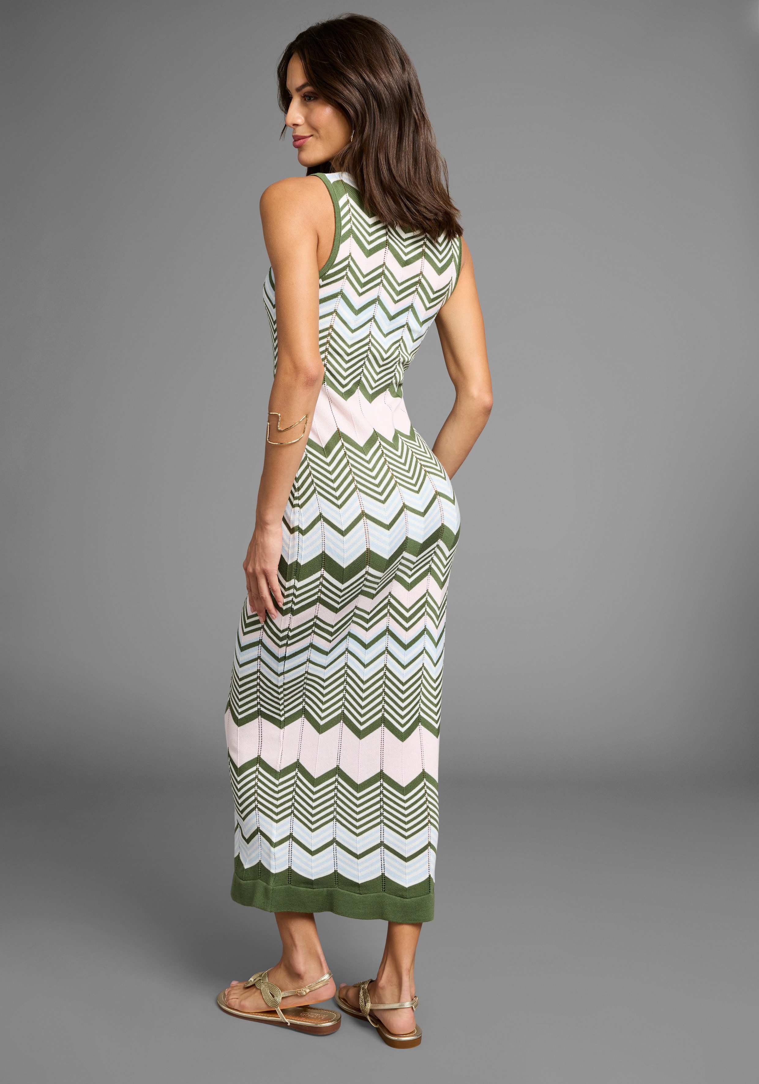 Laura Scott Strickkleid in modischem Zickzack-Muster günstig online kaufen