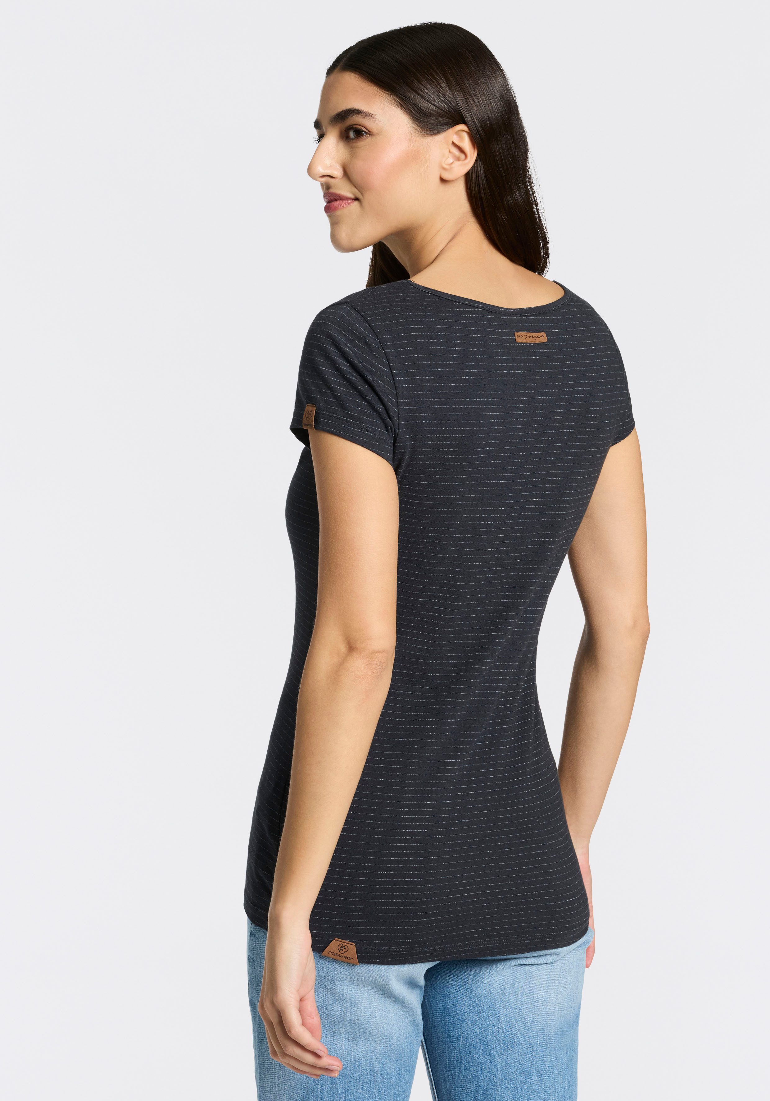 Ragwear Kurzarmshirt MINT STRIPES O mit Logoschriftzug und Zierknopf in Holzoptik