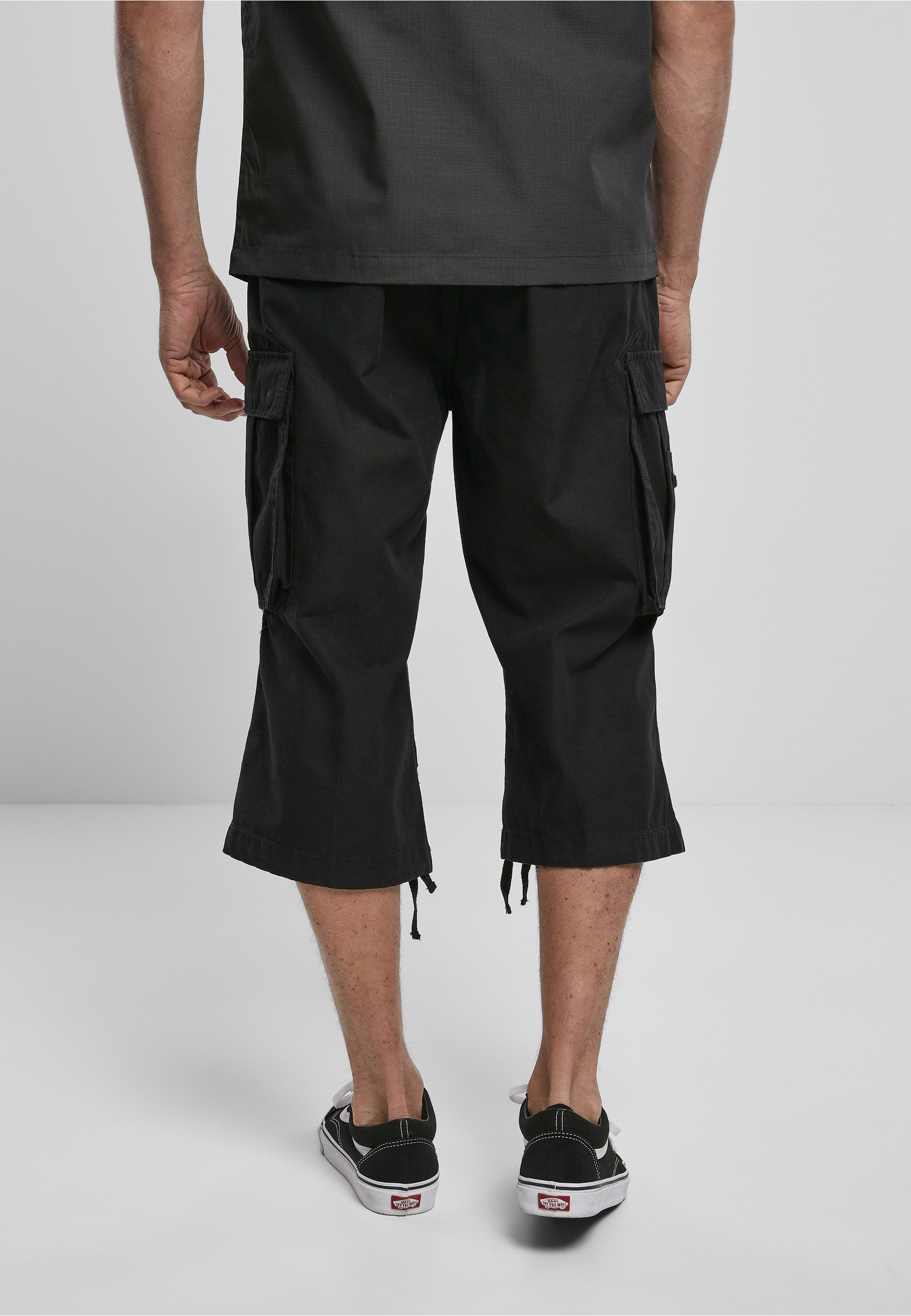 Brandit Stoffhose Brandit Herren Industry Vintage Cargo 3/4 Shorts (1-tlg)
