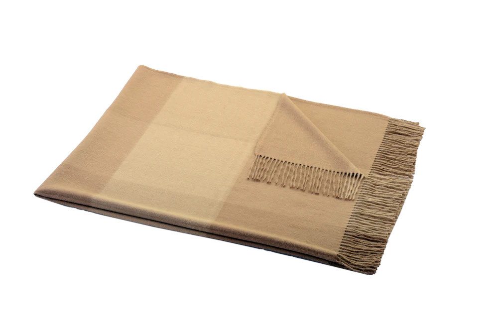 Wolldecke "BOGOTA" 100% Babyalpaka, Steinbeck GmbH, Kuscheldecke