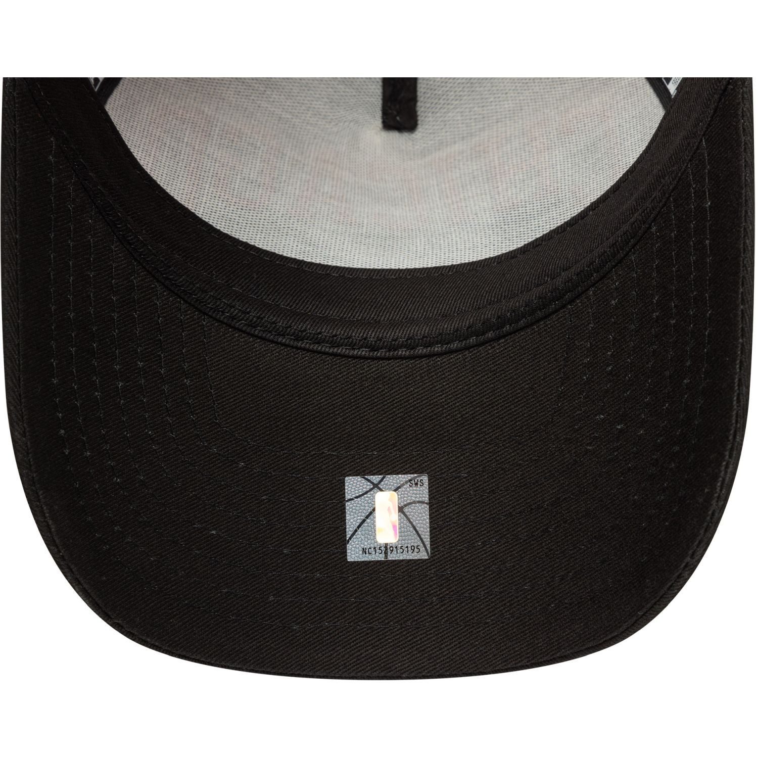 New Era Trucker Cap AFrame Trucker SCRIPT Chicago Bulls