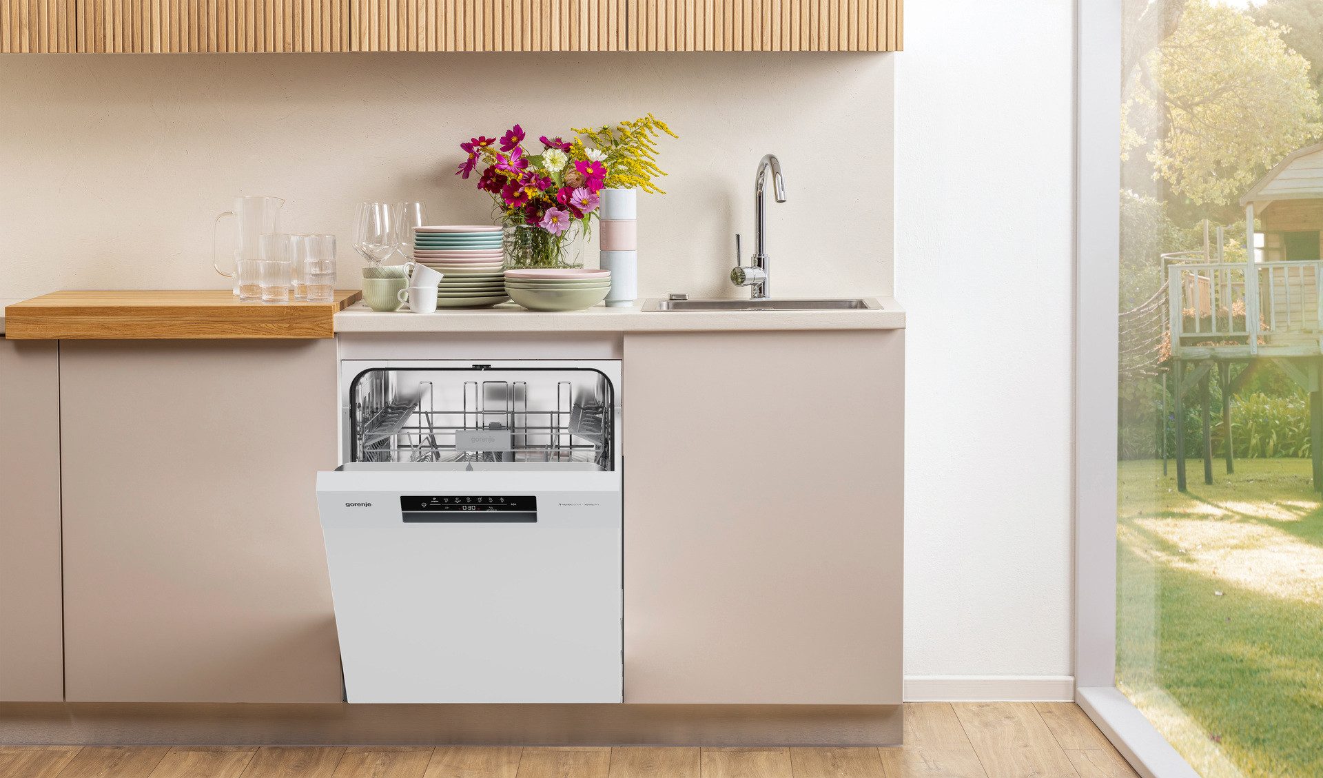 GORENJE Unterbaugeschirrspüler GU642C90W, 9,7 l, 14 Maßgedecke, auto. Türöffnung, Hygiene Programm, Startzeitvorwahl