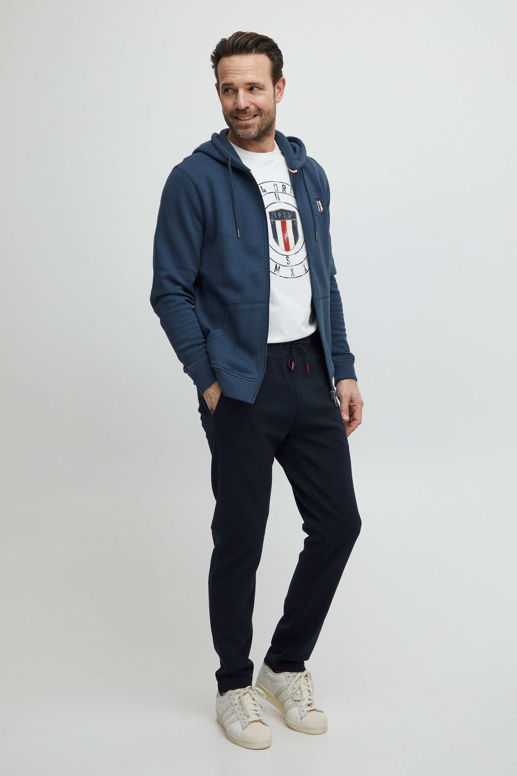 FQ1924 Kapuzensweatjacke FQBirger Modischer Pullover günstig online kaufen