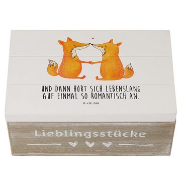 Mr. & Mrs. Panda Dekokiste 19 x 12 cm Füchse Liebe - Weiß - Geschenk, Dekokiste, Verlobte, Truhe (1 St), Hochwertiges Holzfaser