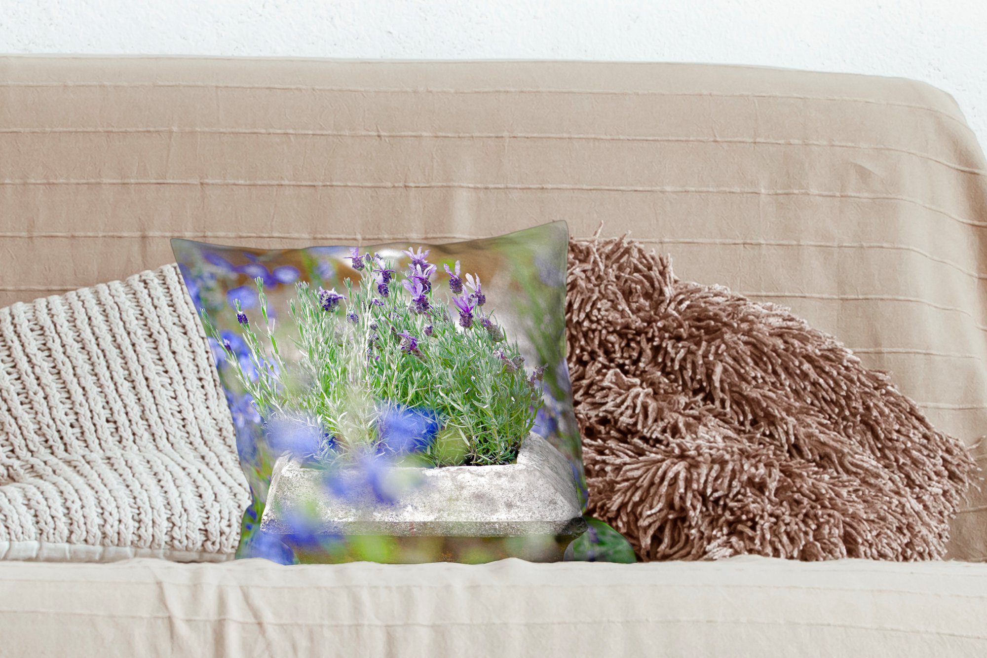 Schlafzimmer, Nahaufnahme Zierkissen Wohzimmer, für MuchoWow von Lavendel Deko, in Dekokissen einem Füllung Sofakissen Garten, mit