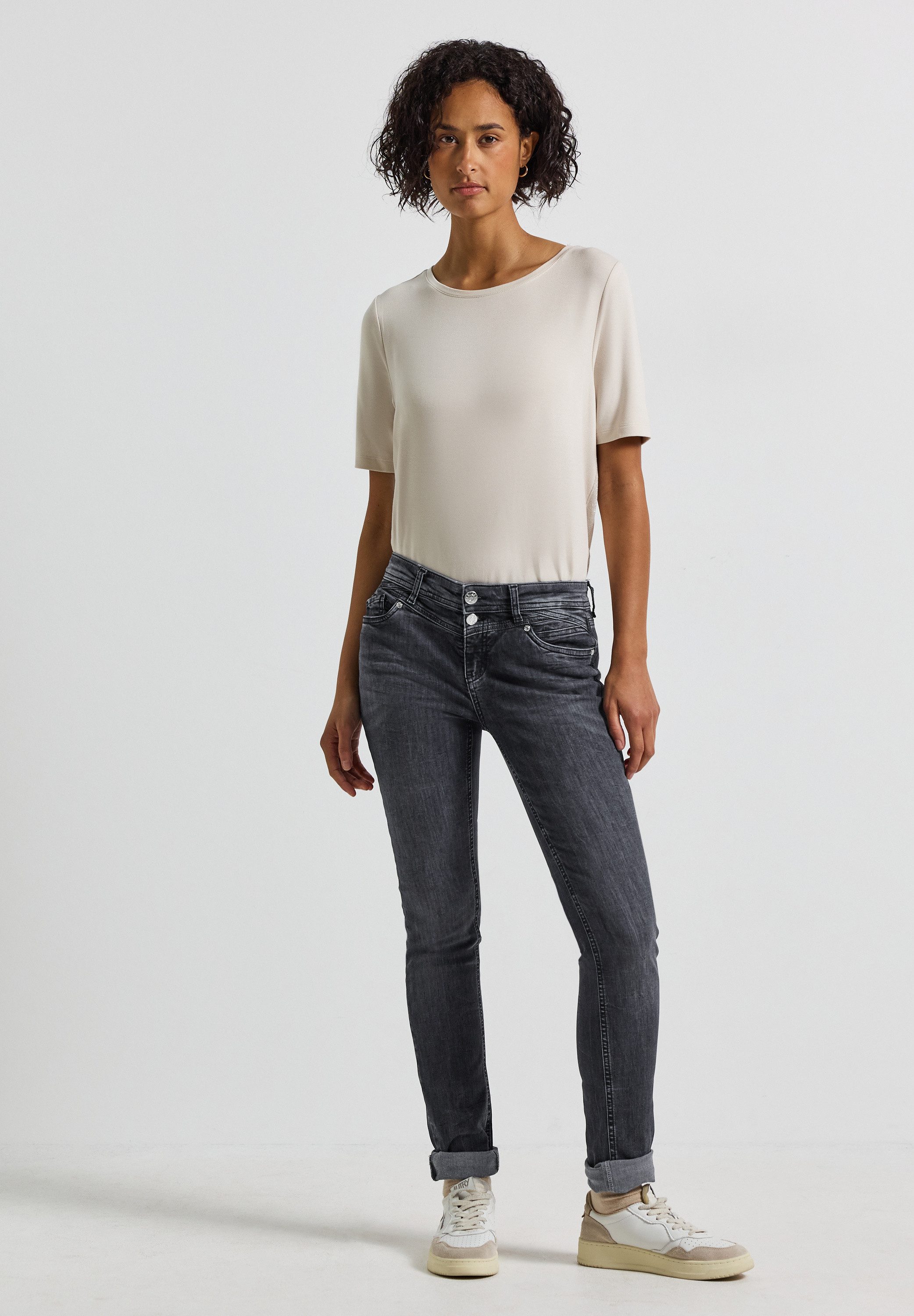 STREET ONE Comfort-fit-Jeans in grauer Waschung