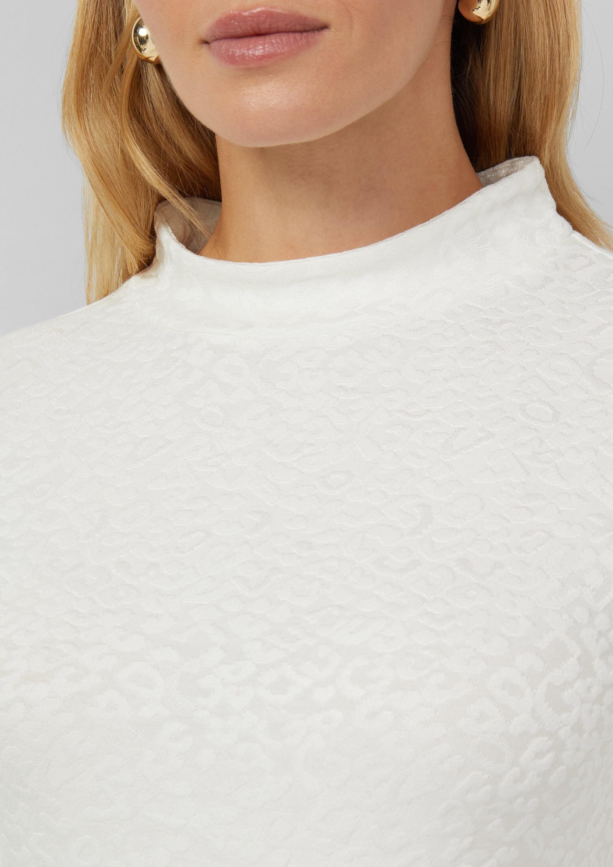 s.Oliver Langarmshirt T-Shirt Leicht glänzendes Jacquard-Shirt
