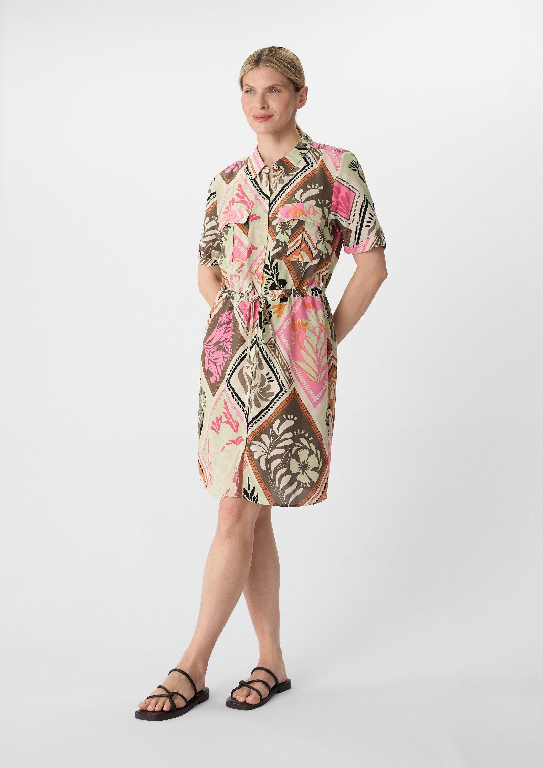 comma Minikleid Kleid Hemdblusenkleid mit All-over-Print