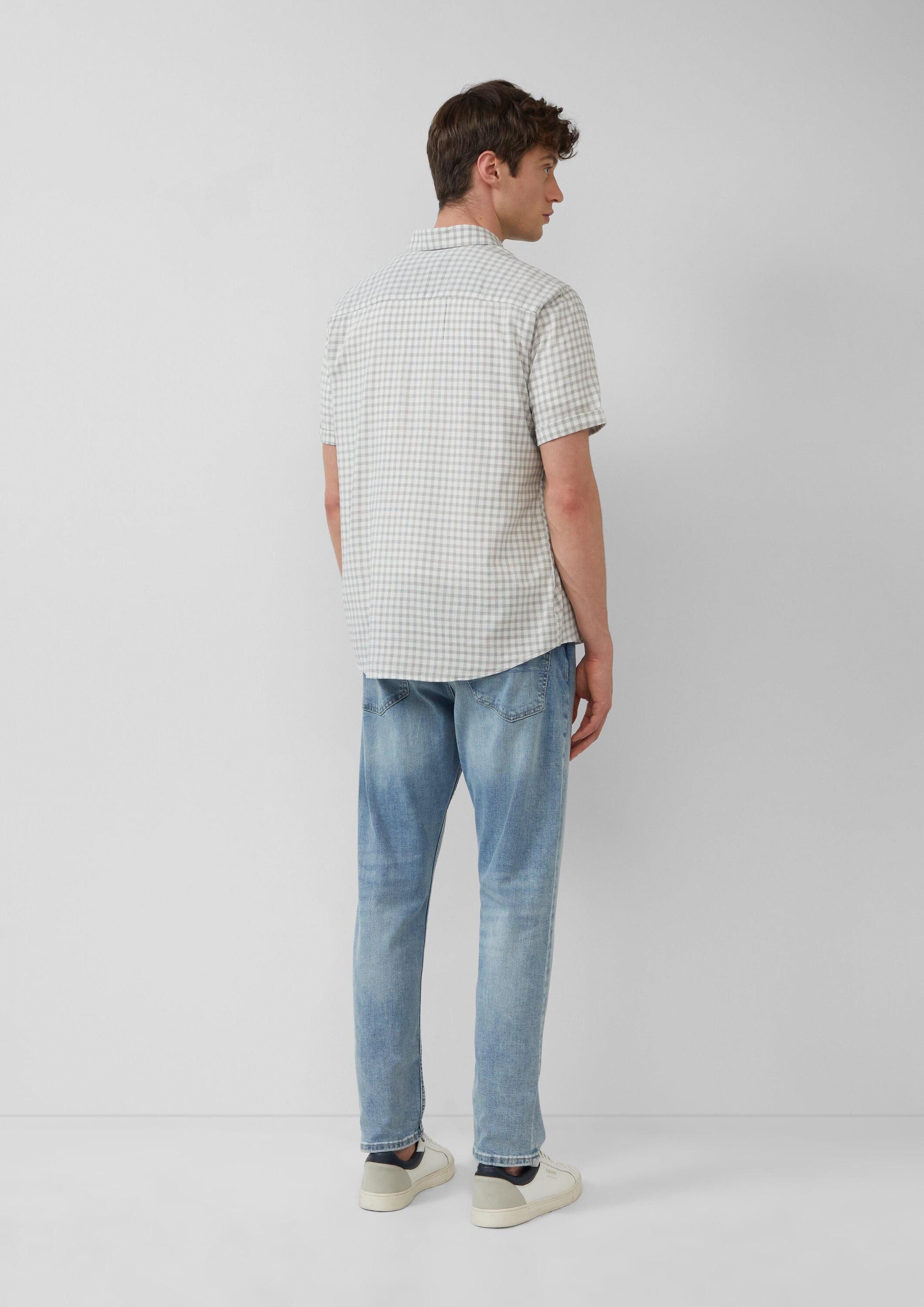 s.Oliver Kurzarmhemd Hemd Regular Fit: Kariertes Kurzarmhemds aus Viskosemix