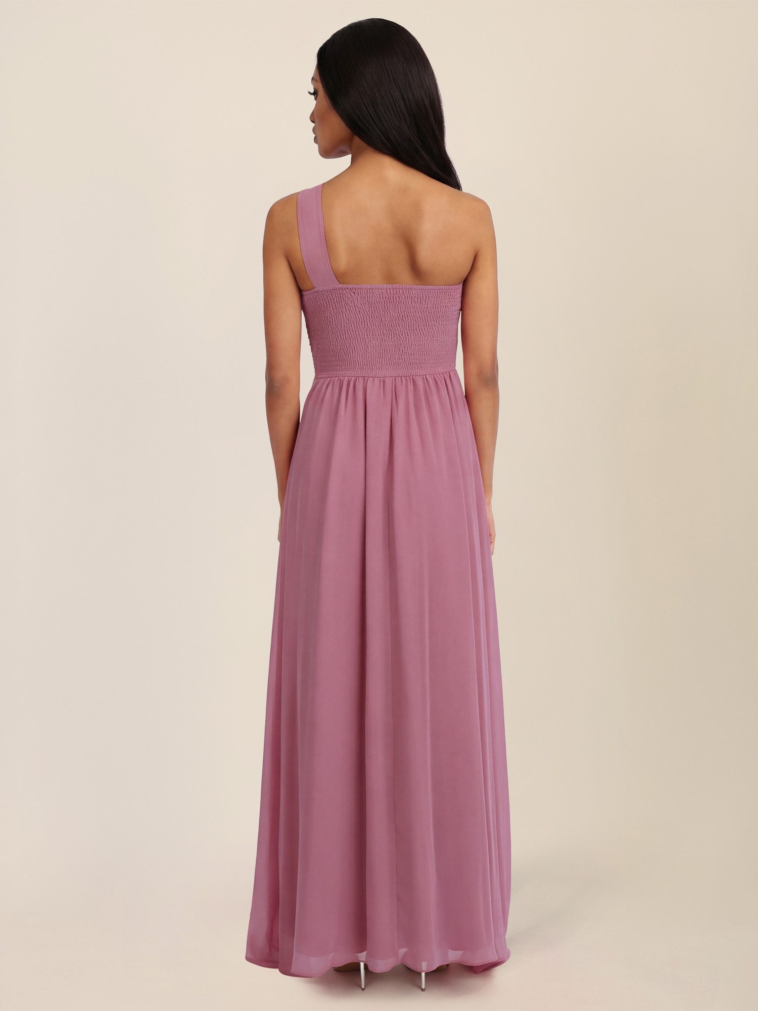 Apart Chiffonkleid mit One-Shoulder-Design