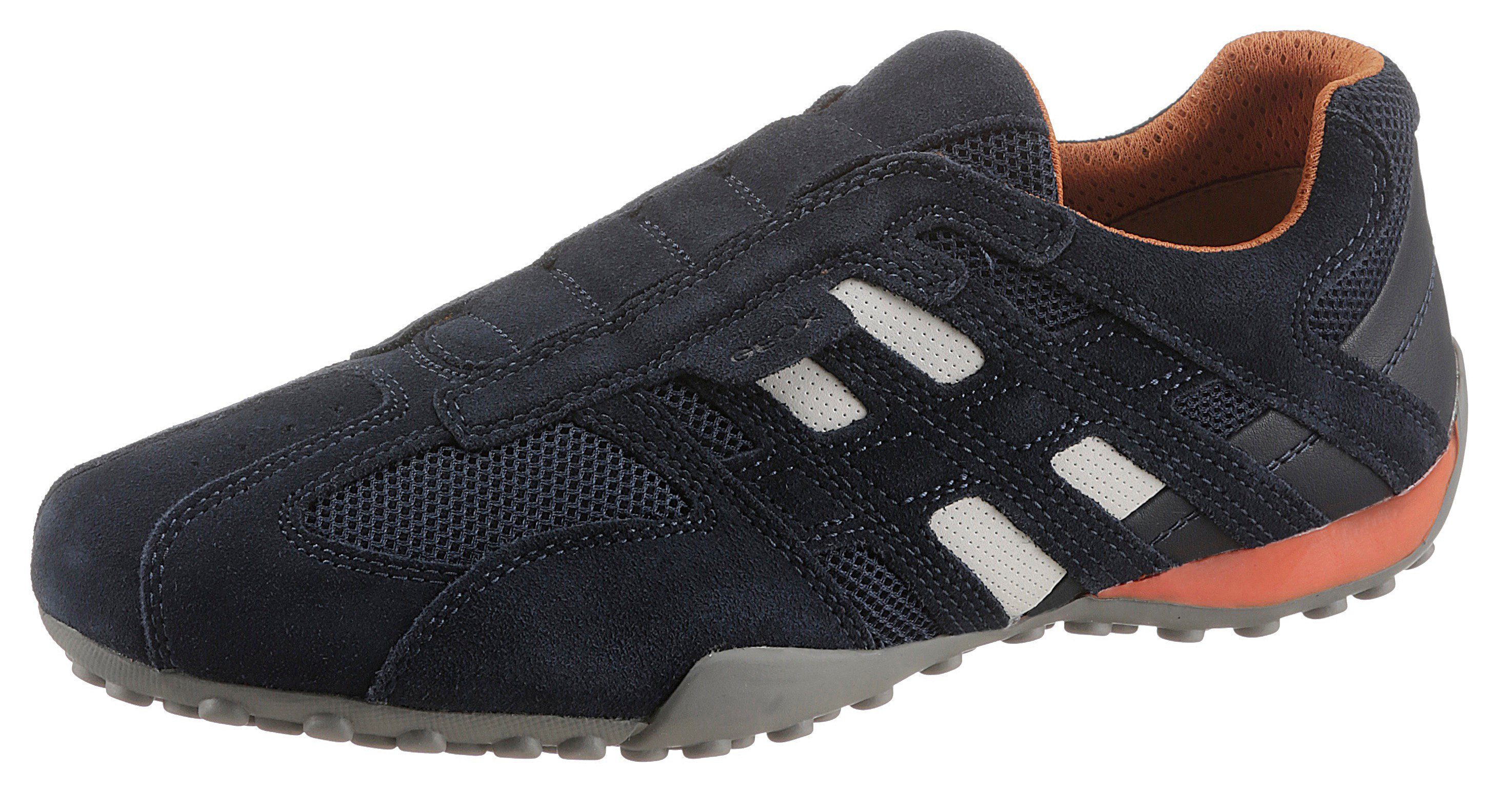 Geox UOMO SNAKE Slip-On Sneaker modischen mit Spezial Geox dunkel-blau Ziernähten mit Membrane und