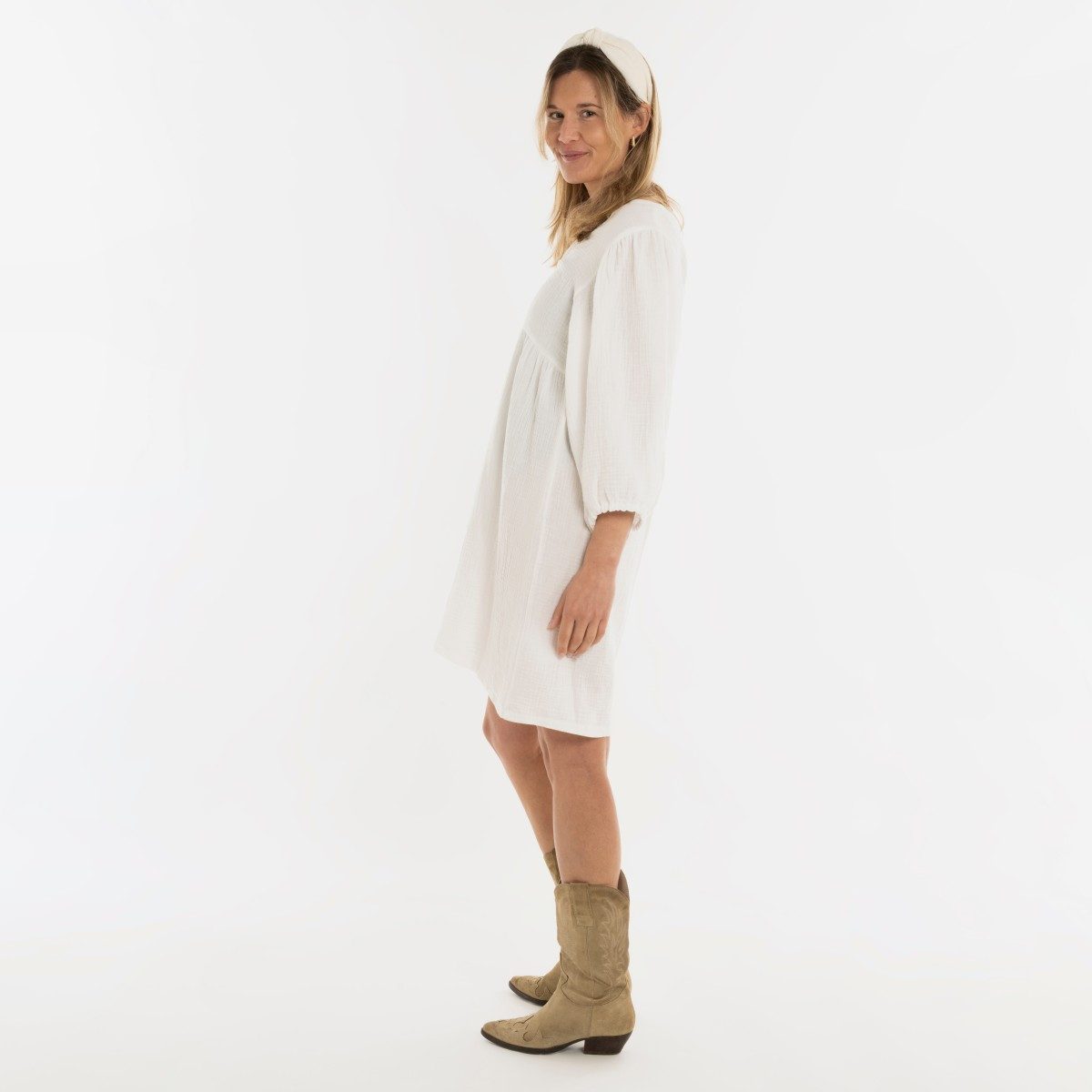 Knit Factory Strickkleid Drew Woolwhite 40 42 Weiß 40/42 (Spar-Set, 1-tlg., 1 x Drew Kleid Woolwhite - 40/42) Modell Drew, für Frühjahr, Sommer